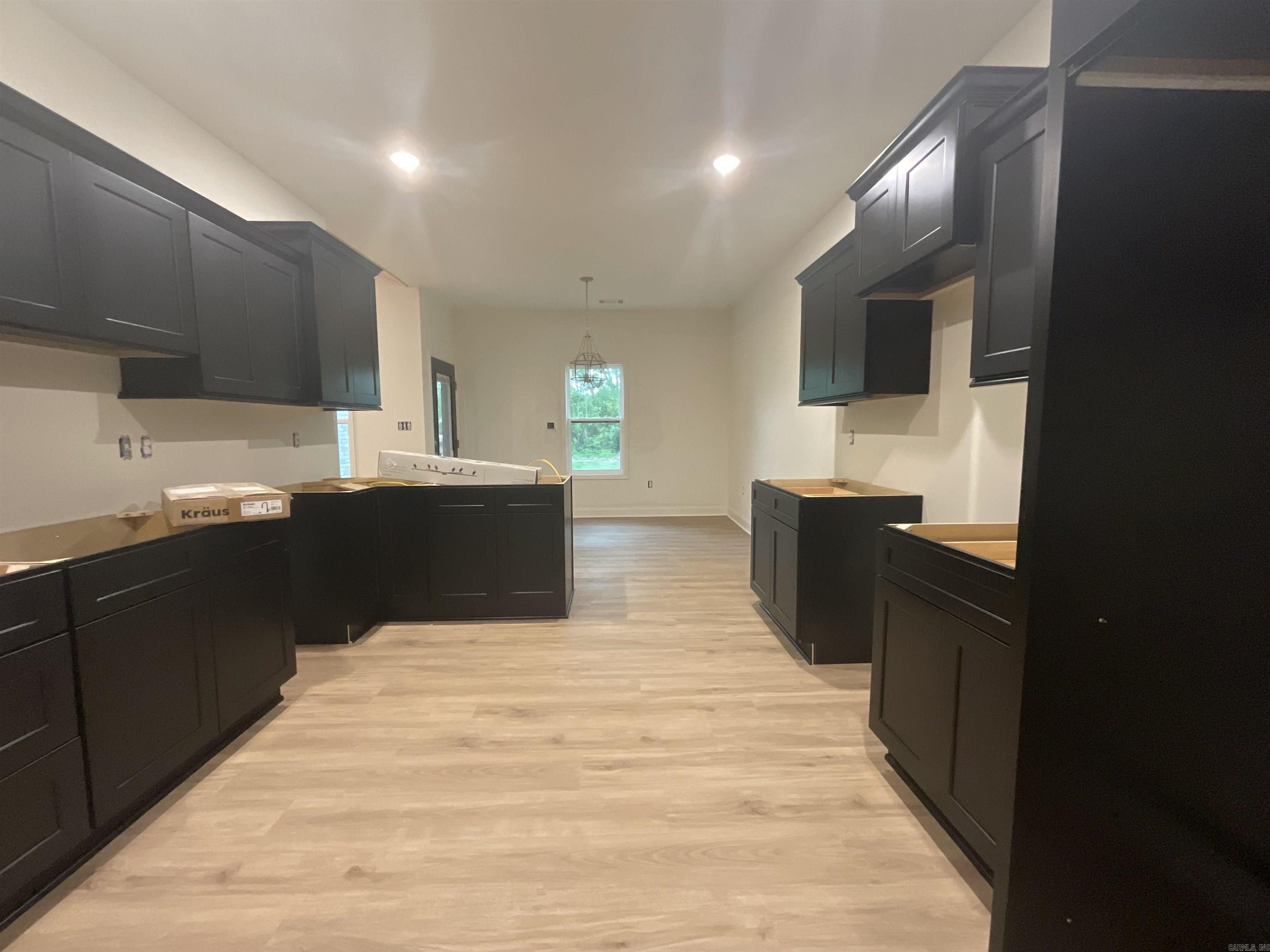 1005 N Jeff Davis Avenue Jacksonville, AR 72076