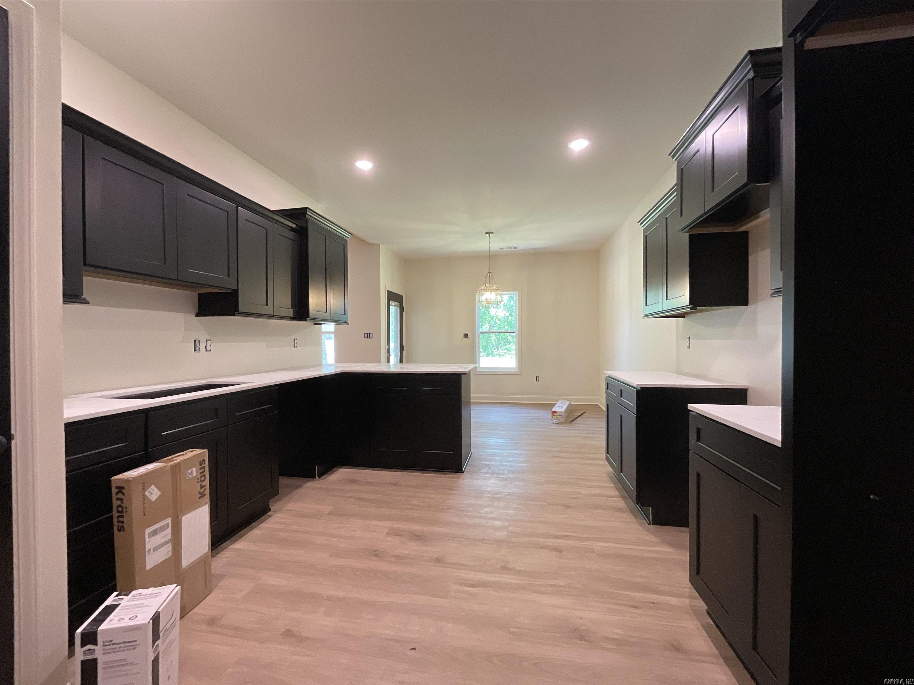 1005 N Jeff Davis  Jacksonville, AR