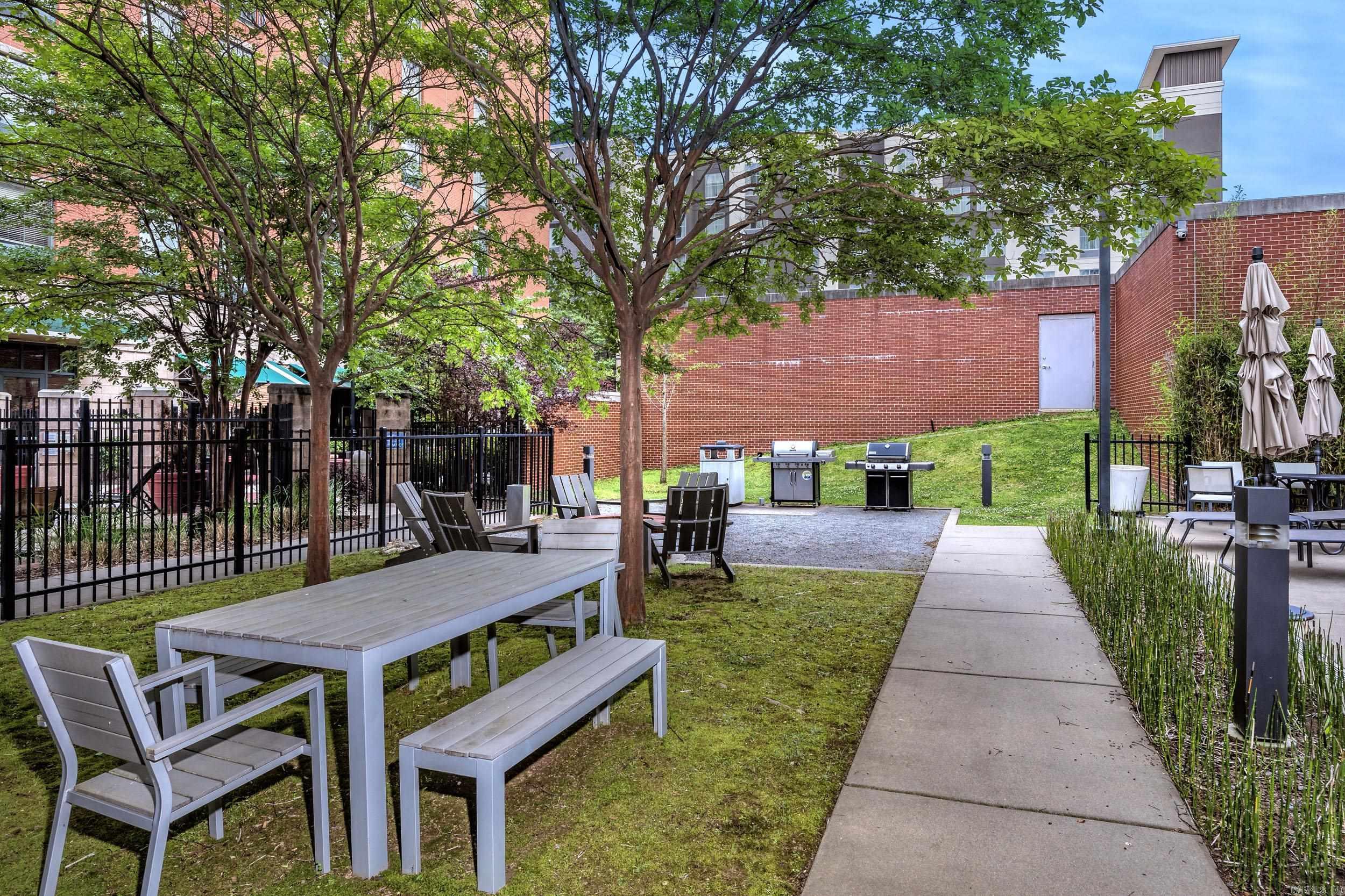 315  Rock #1607  Little Rock, AR