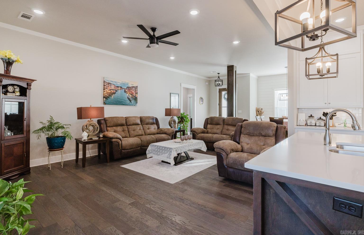 7424  Northwood  Benton, AR