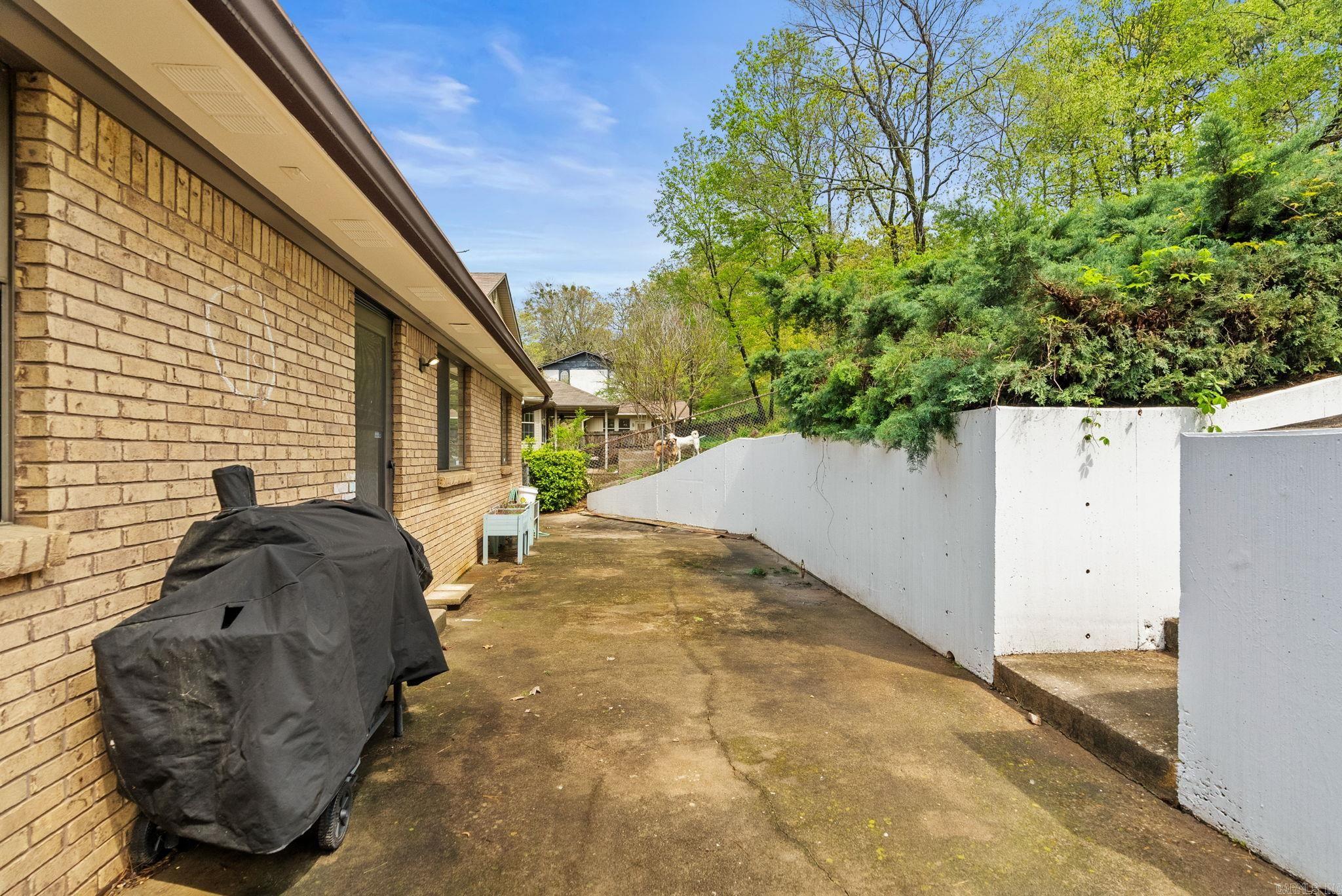 13 Misty Court Little Rock, AR 72227