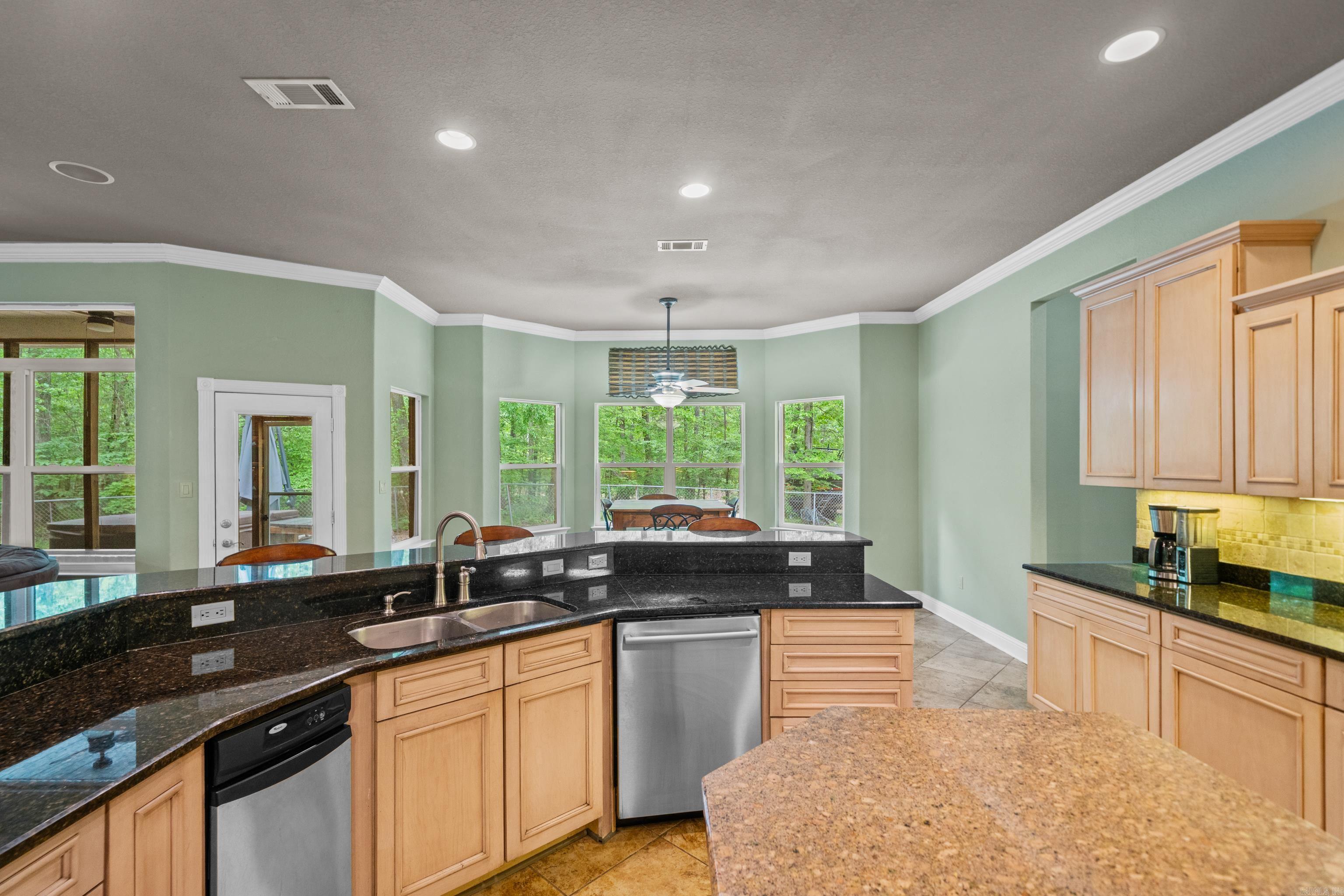 202  Lost Lake  Hot Springs, AR