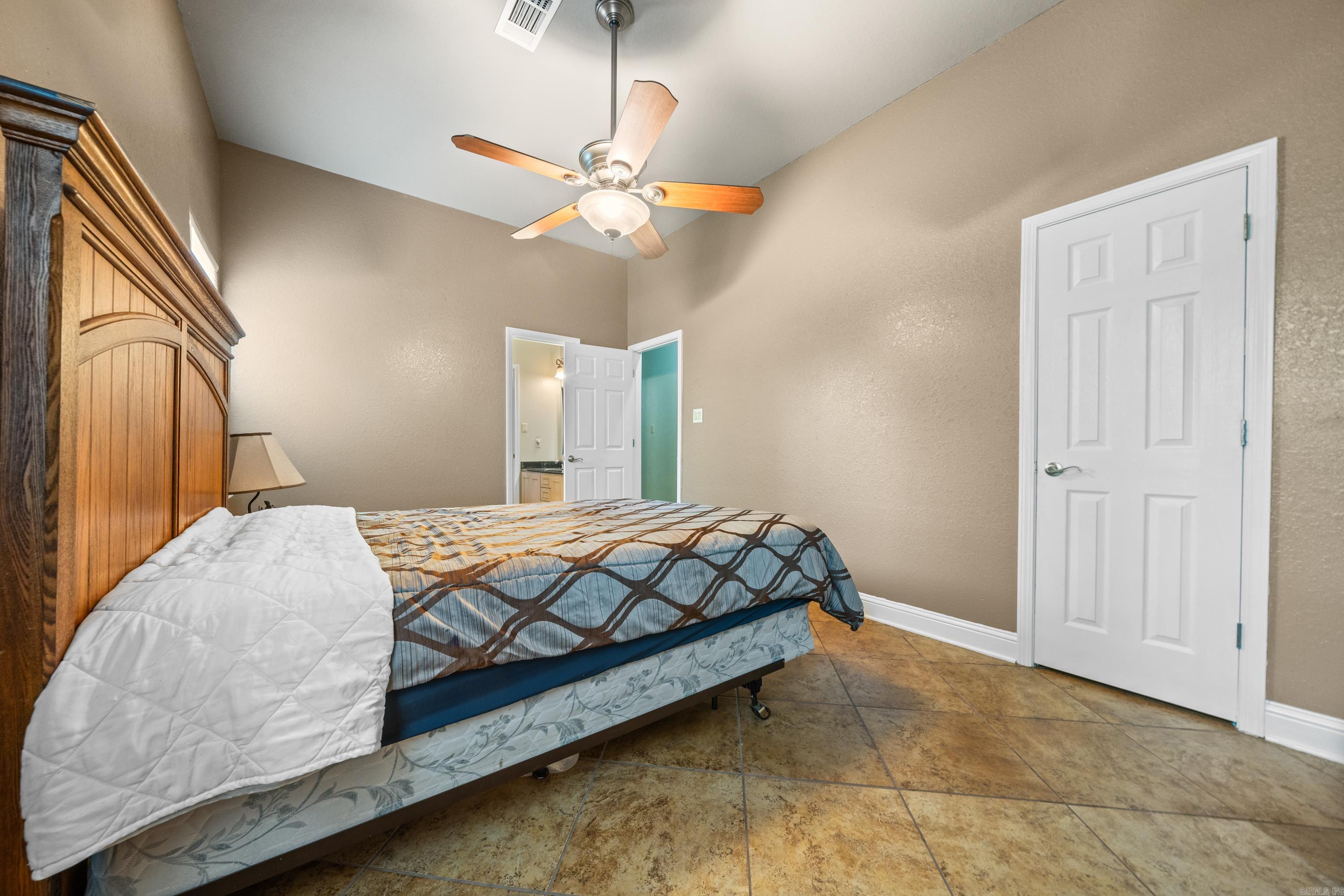 202  Lost Lake  Hot Springs, AR