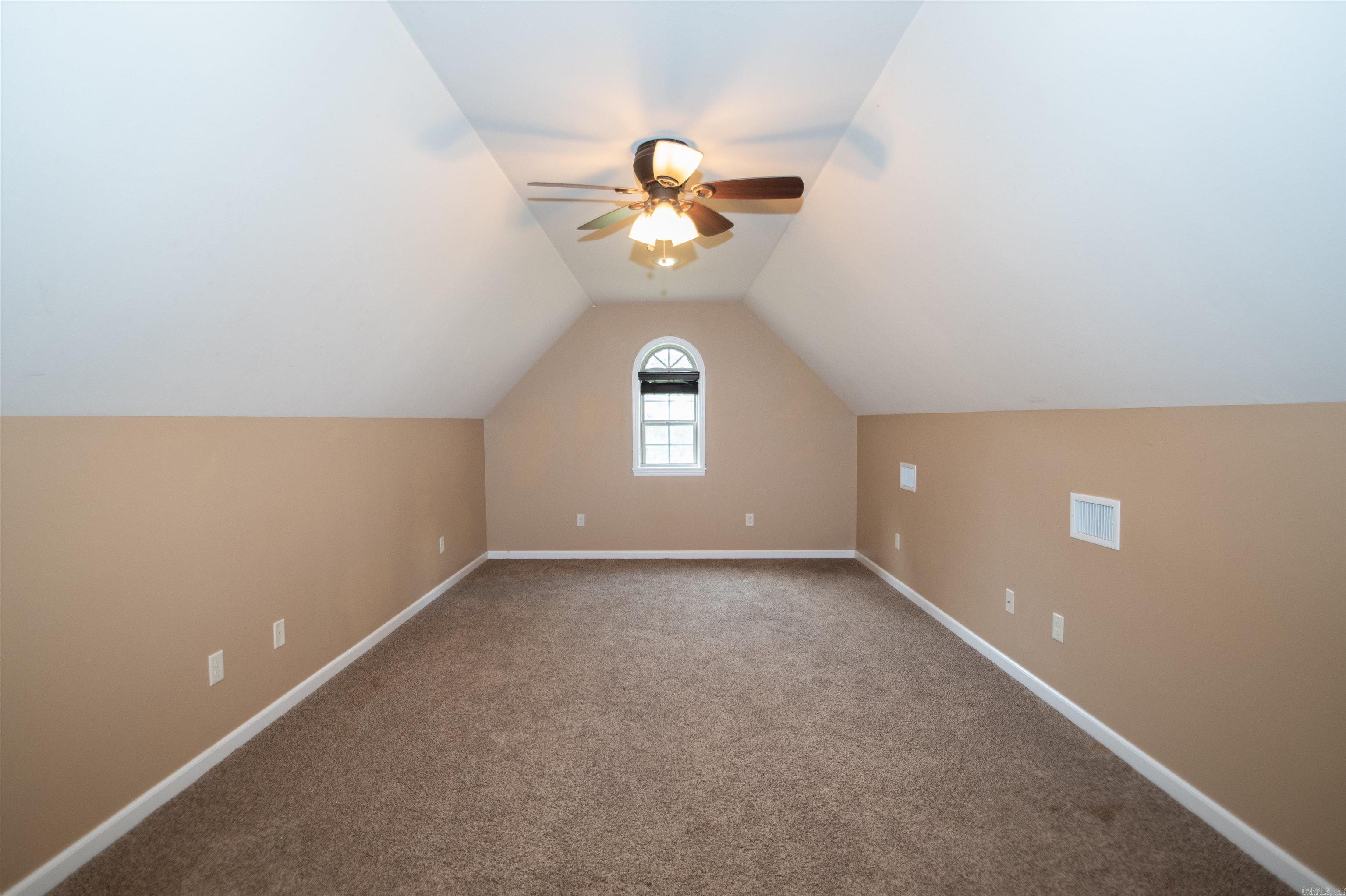 1094 W Vinity Rd  McRae, AR