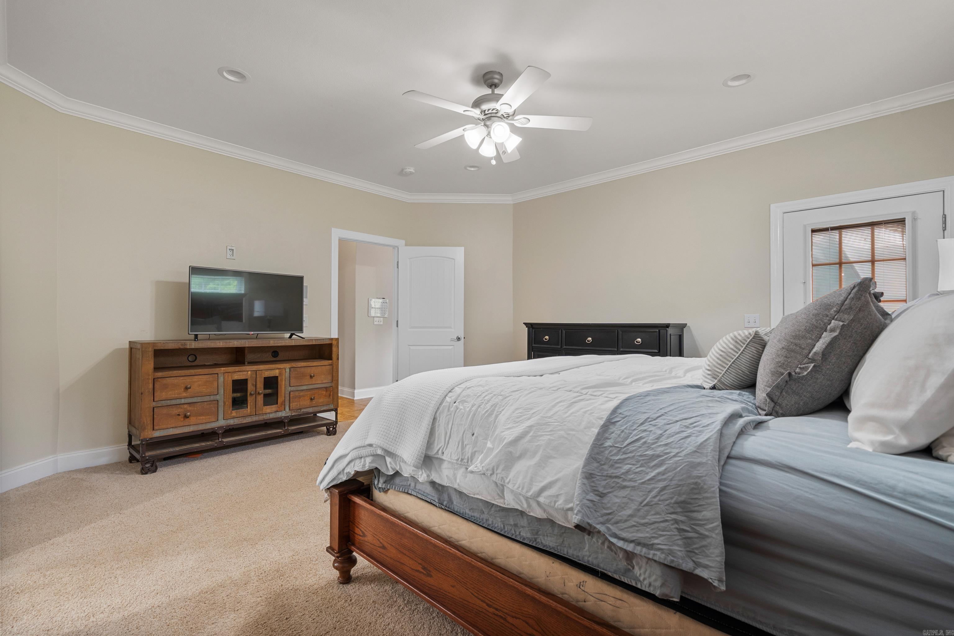 140  Frontier  Hot Springs, AR