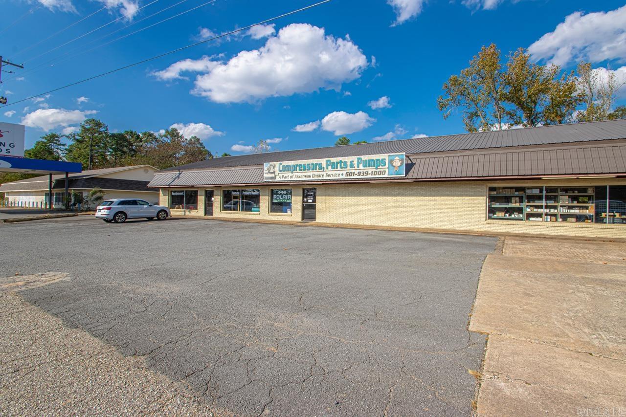 17186  Hwy 70  Benton, AR