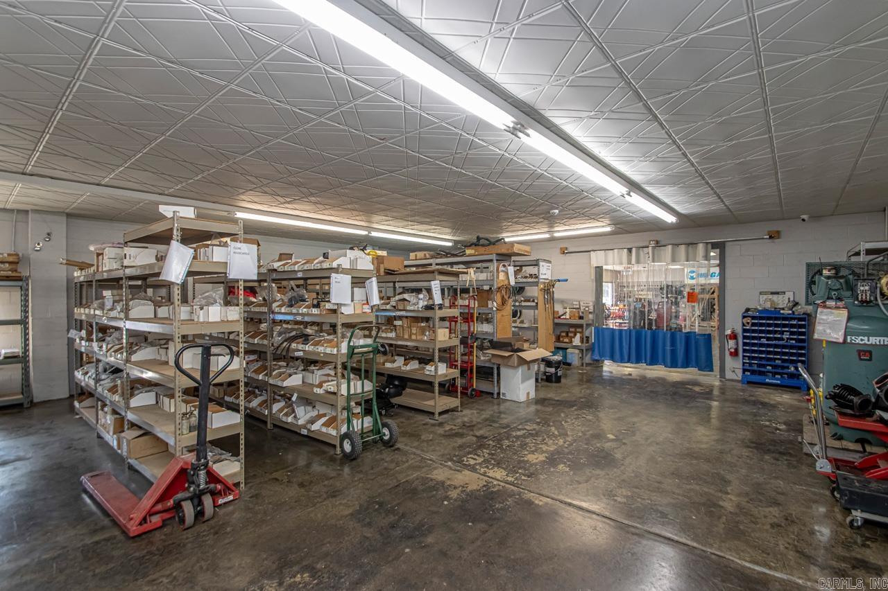 17186  Hwy 70  Benton, AR