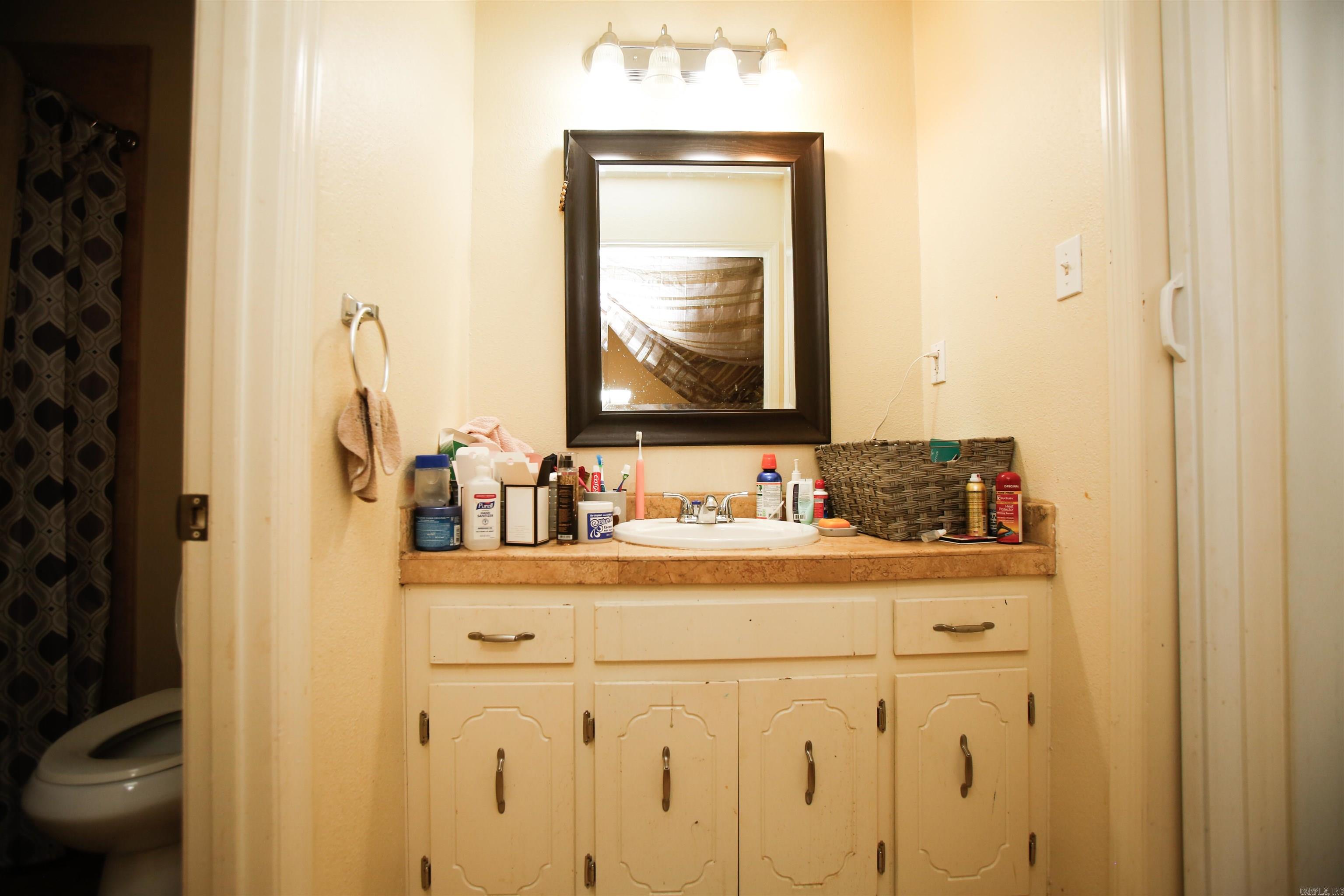 6606  Silver  Little Rock, AR