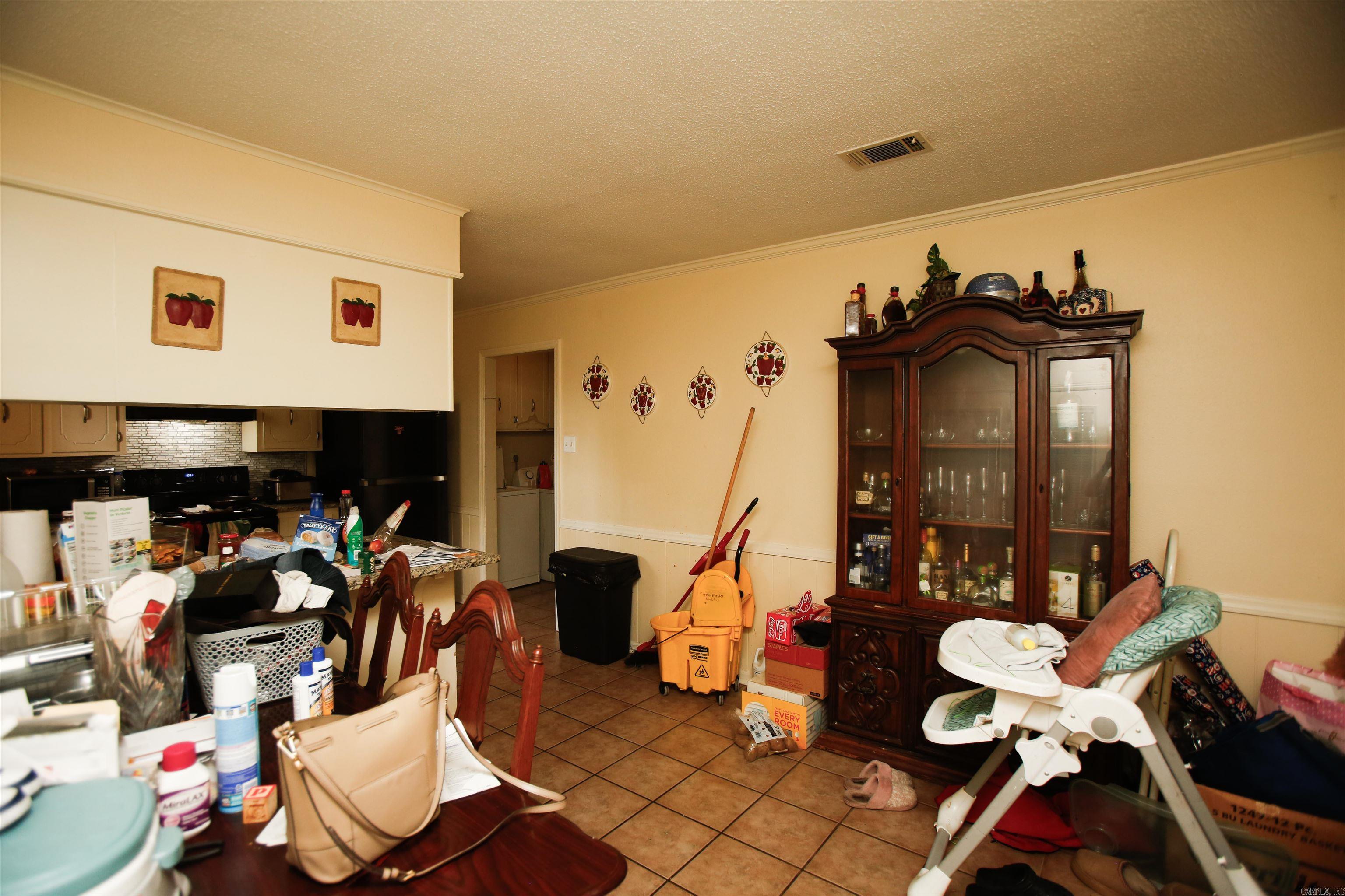 6606  Silver  Little Rock, AR