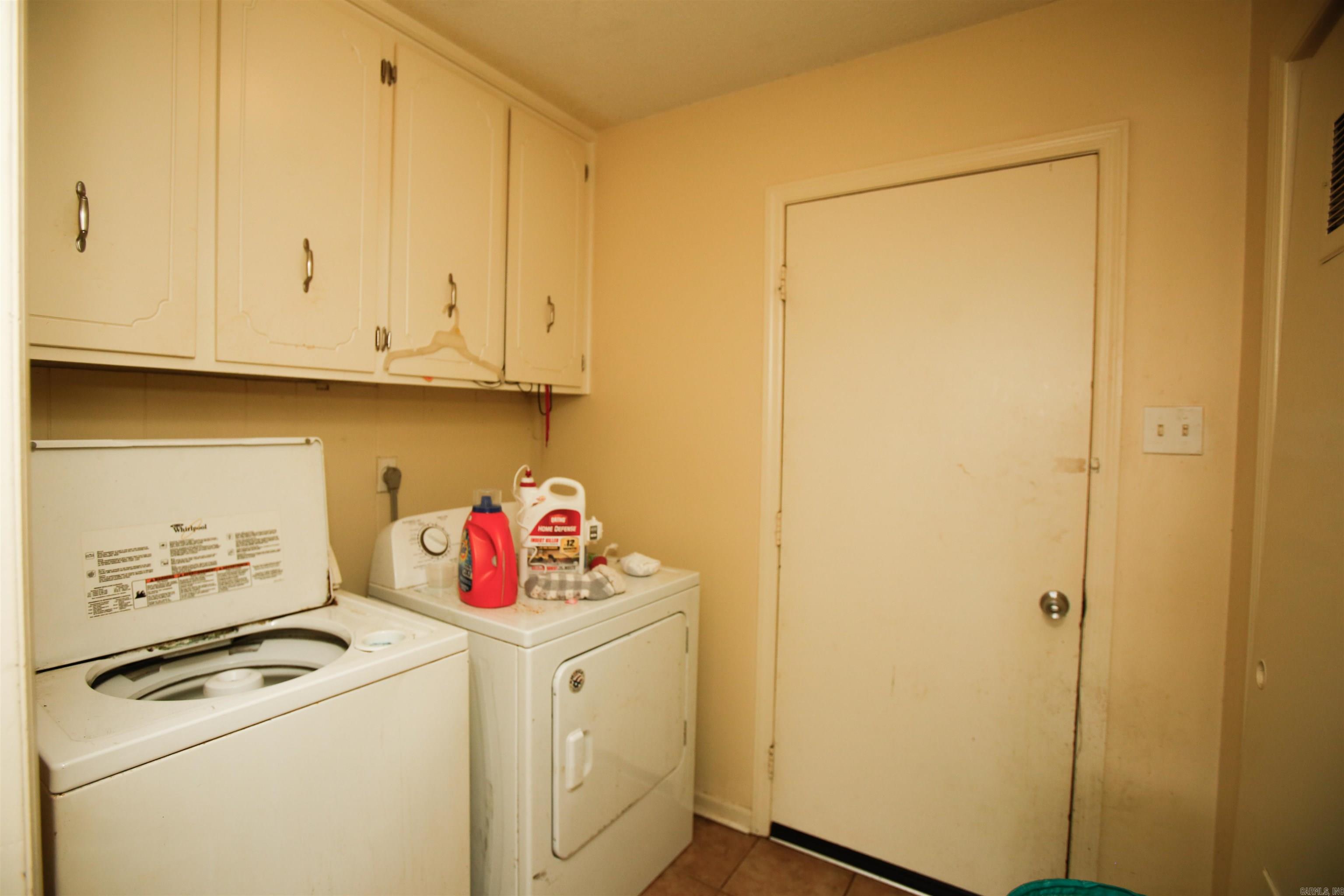 6606  Silver  Little Rock, AR