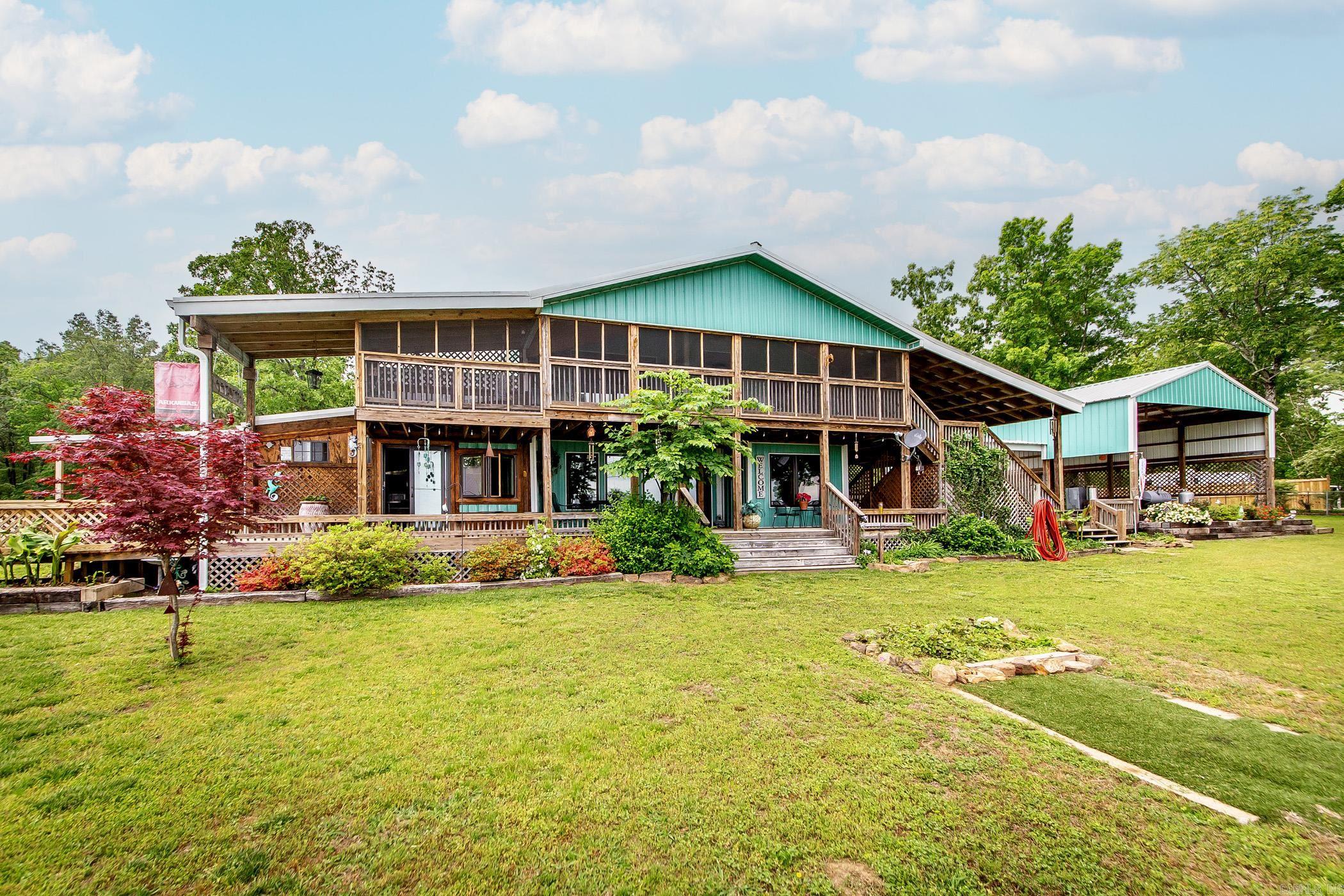 4 Long Hill Rd. Higden, AR 72067