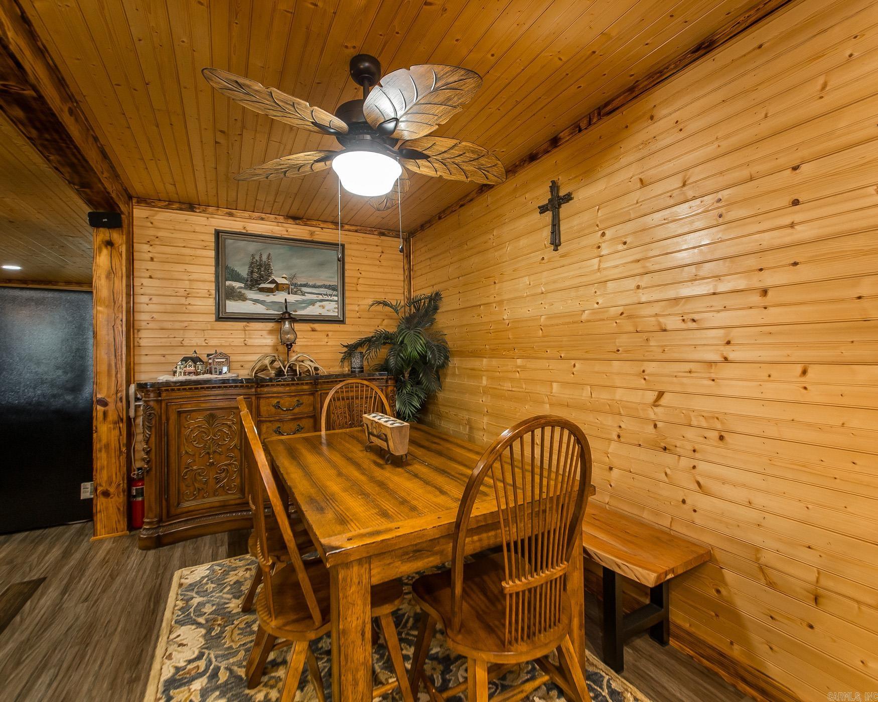 4 Long Hill Rd. Higden, AR 72067