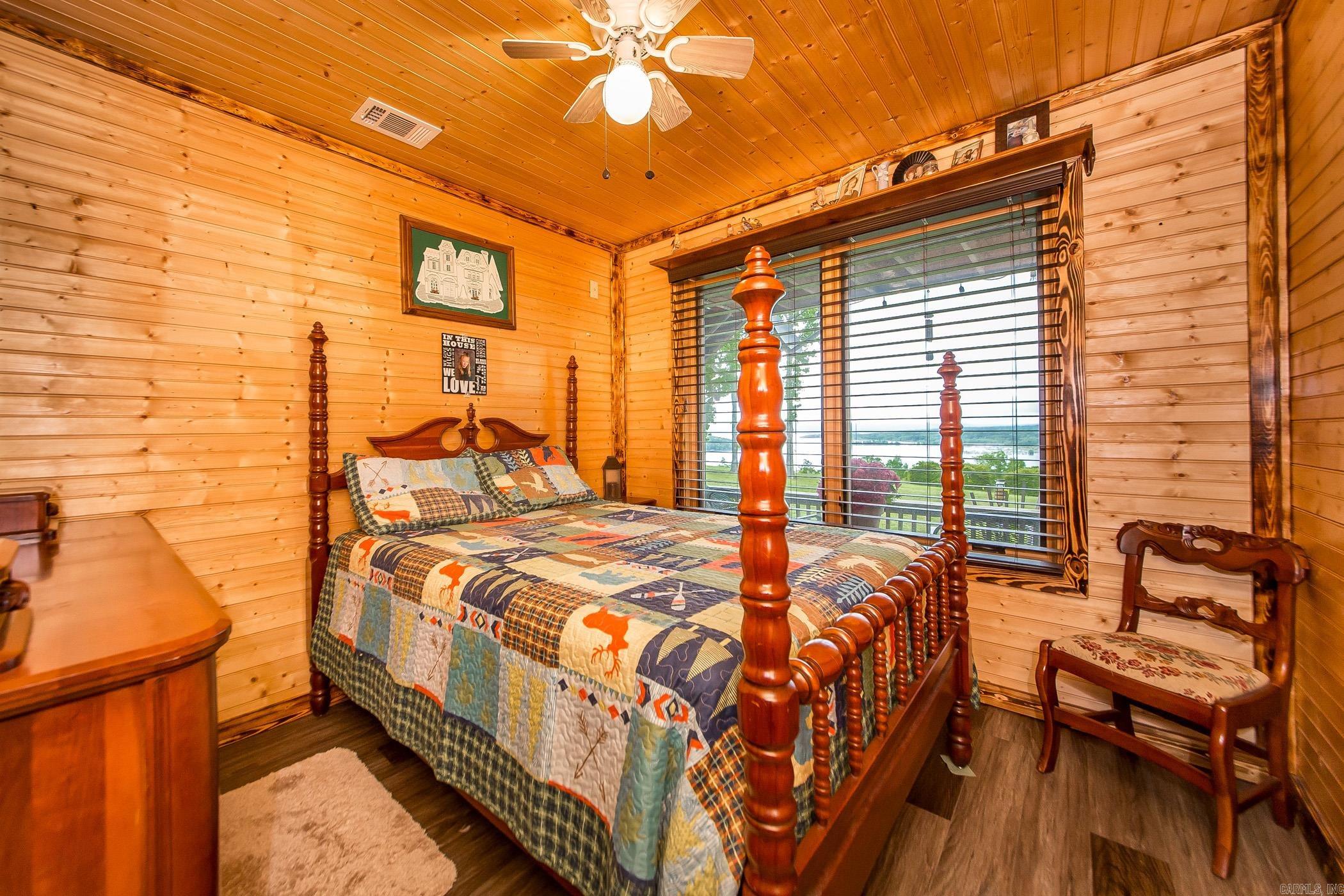 4 Long Hill Rd. Higden, AR 72067