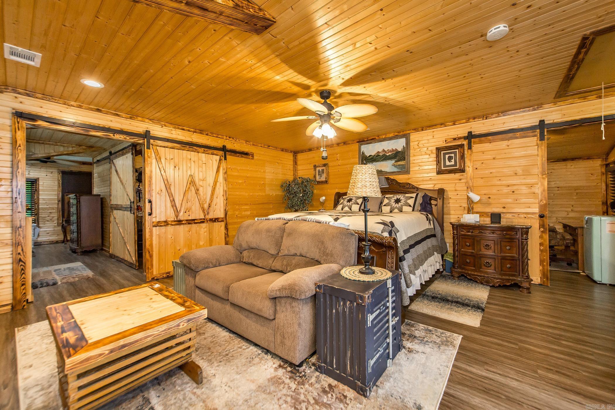 4 Long Hill Rd. Higden, AR 72067