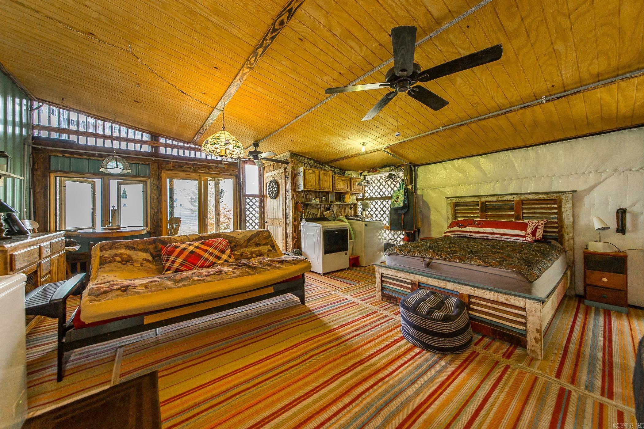 4 Long Hill Rd. Higden, AR 72067