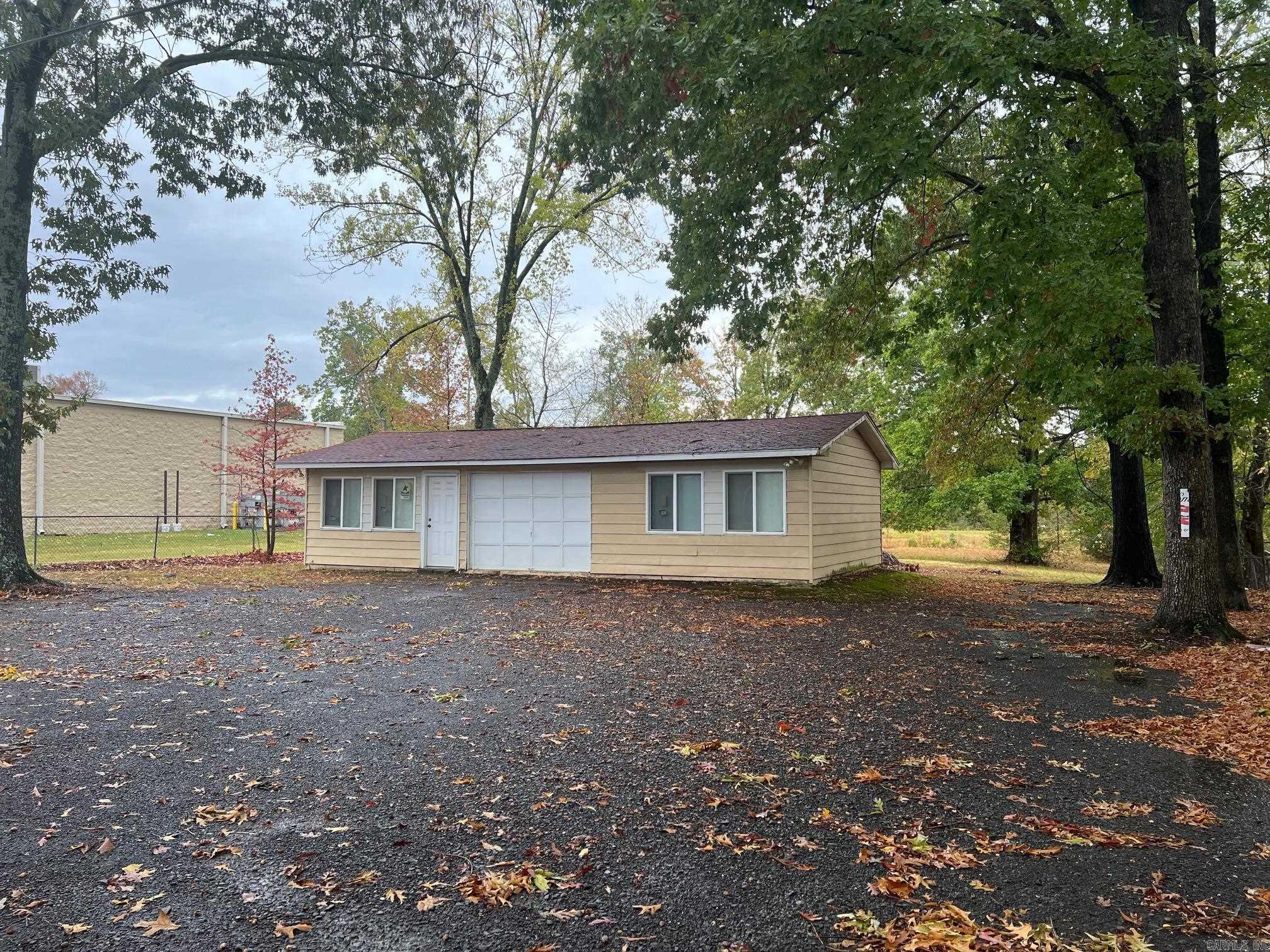 596  Highway 365 S  Mayflower, AR