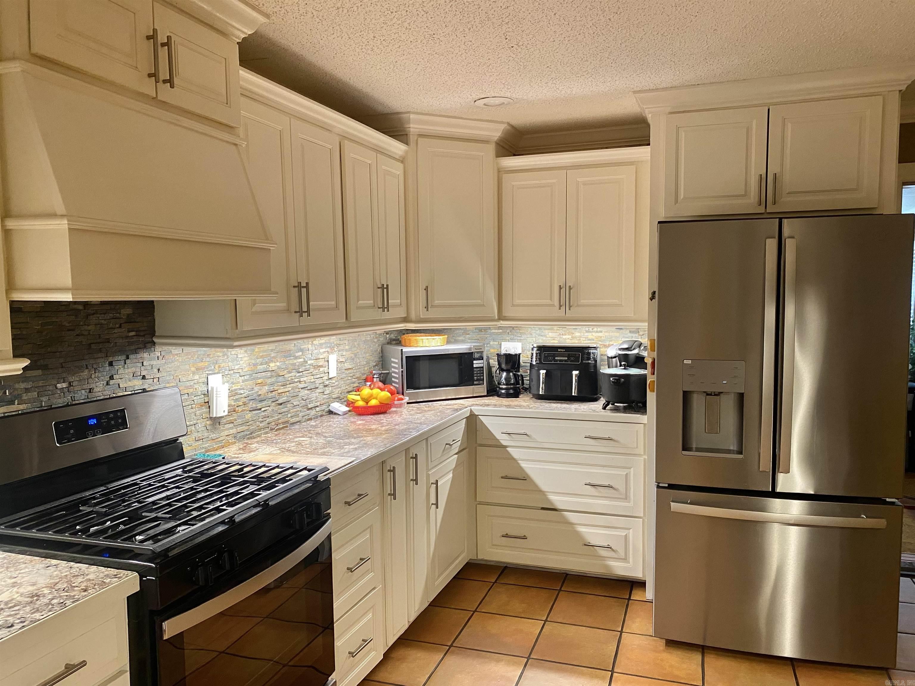 874  Stacy Springs  Heber Springs, AR