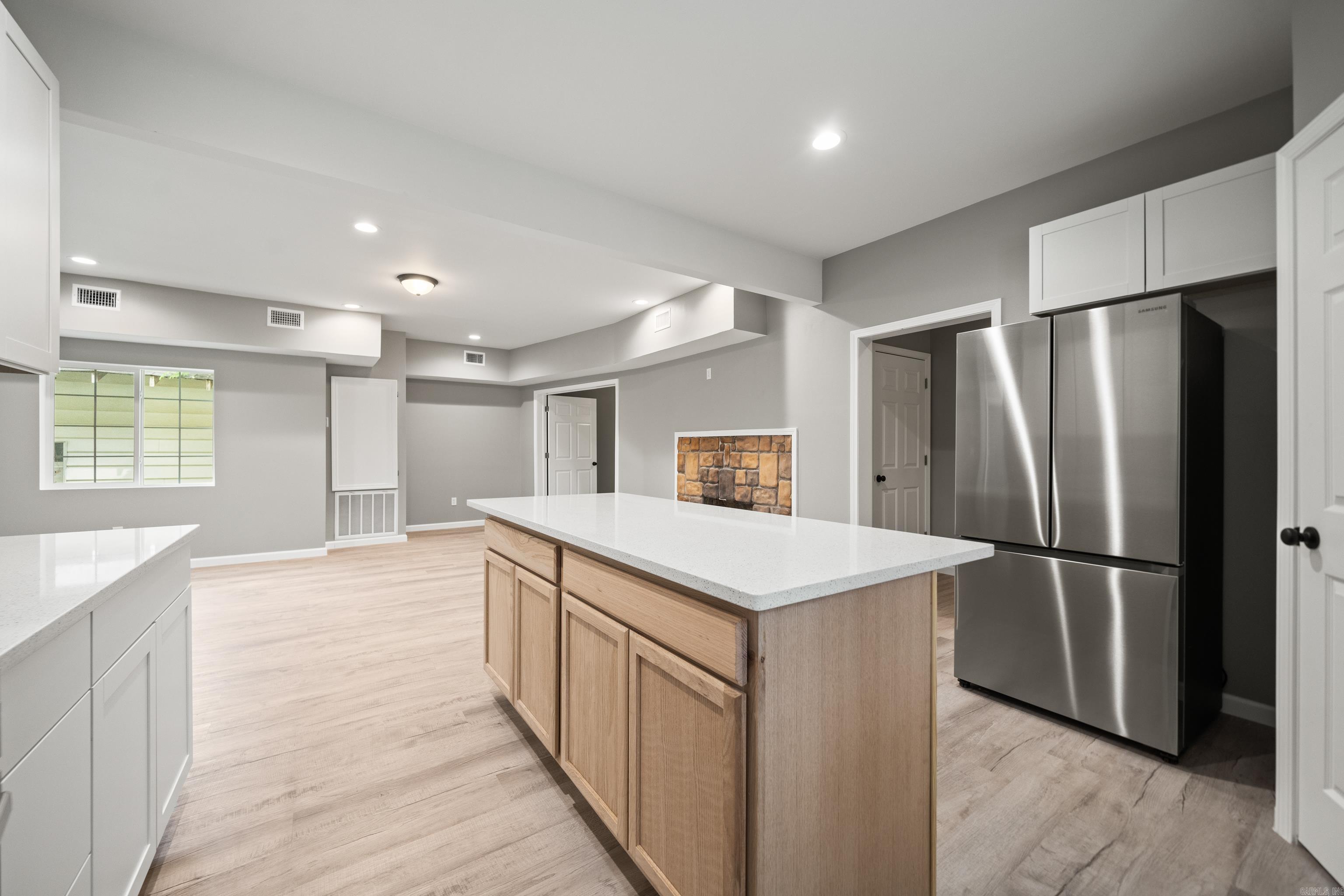 609  South  Hot Springs, AR