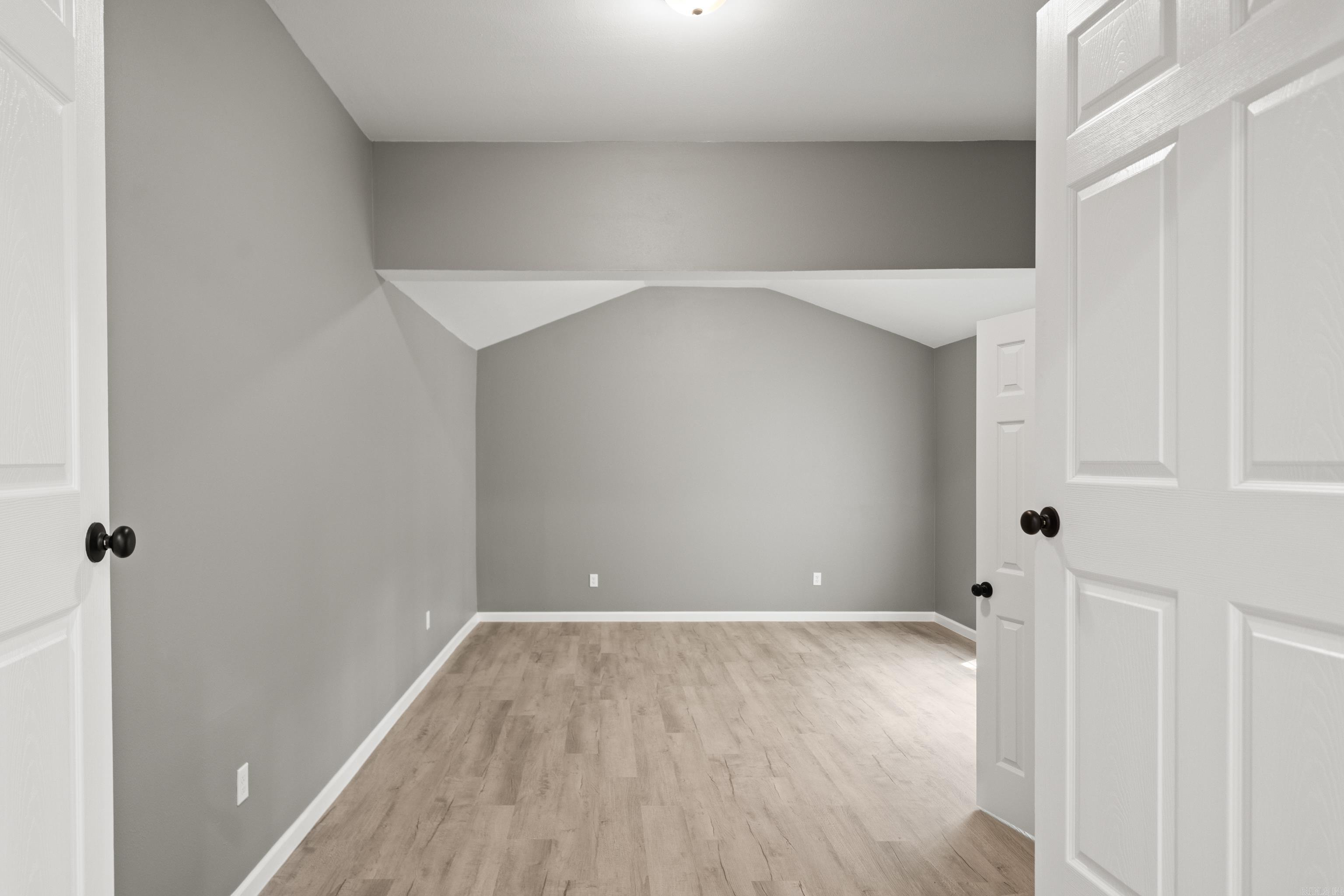 609  South  Hot Springs, AR