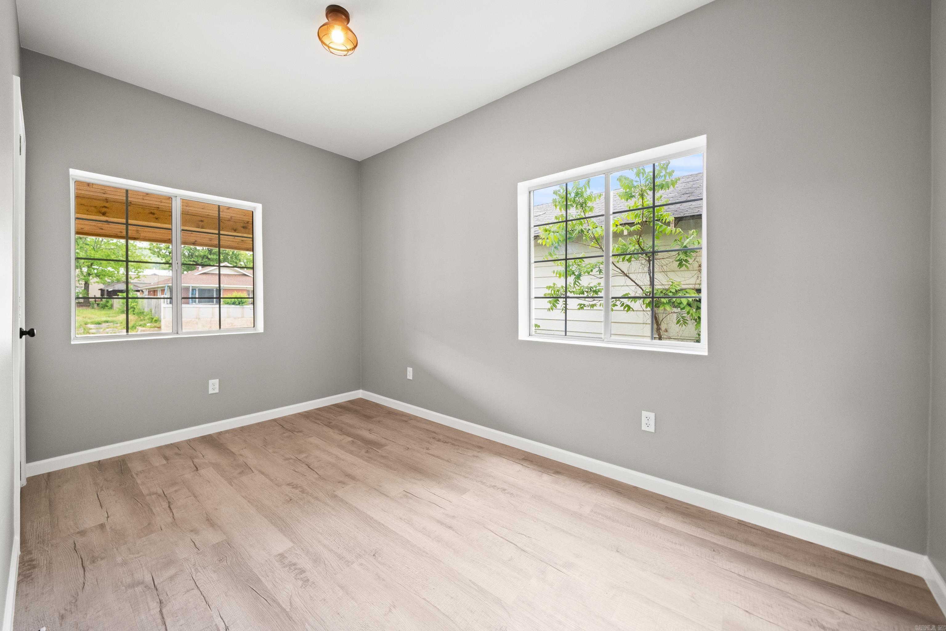 609  South  Hot Springs, AR