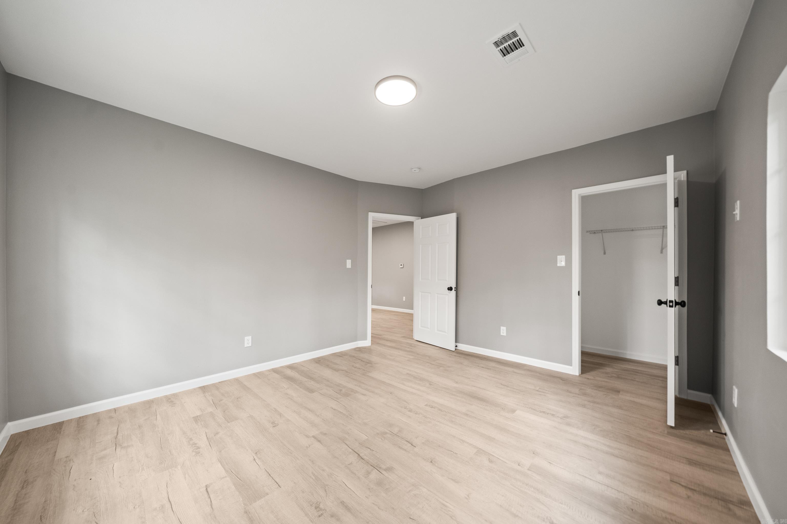 609  South  Hot Springs, AR