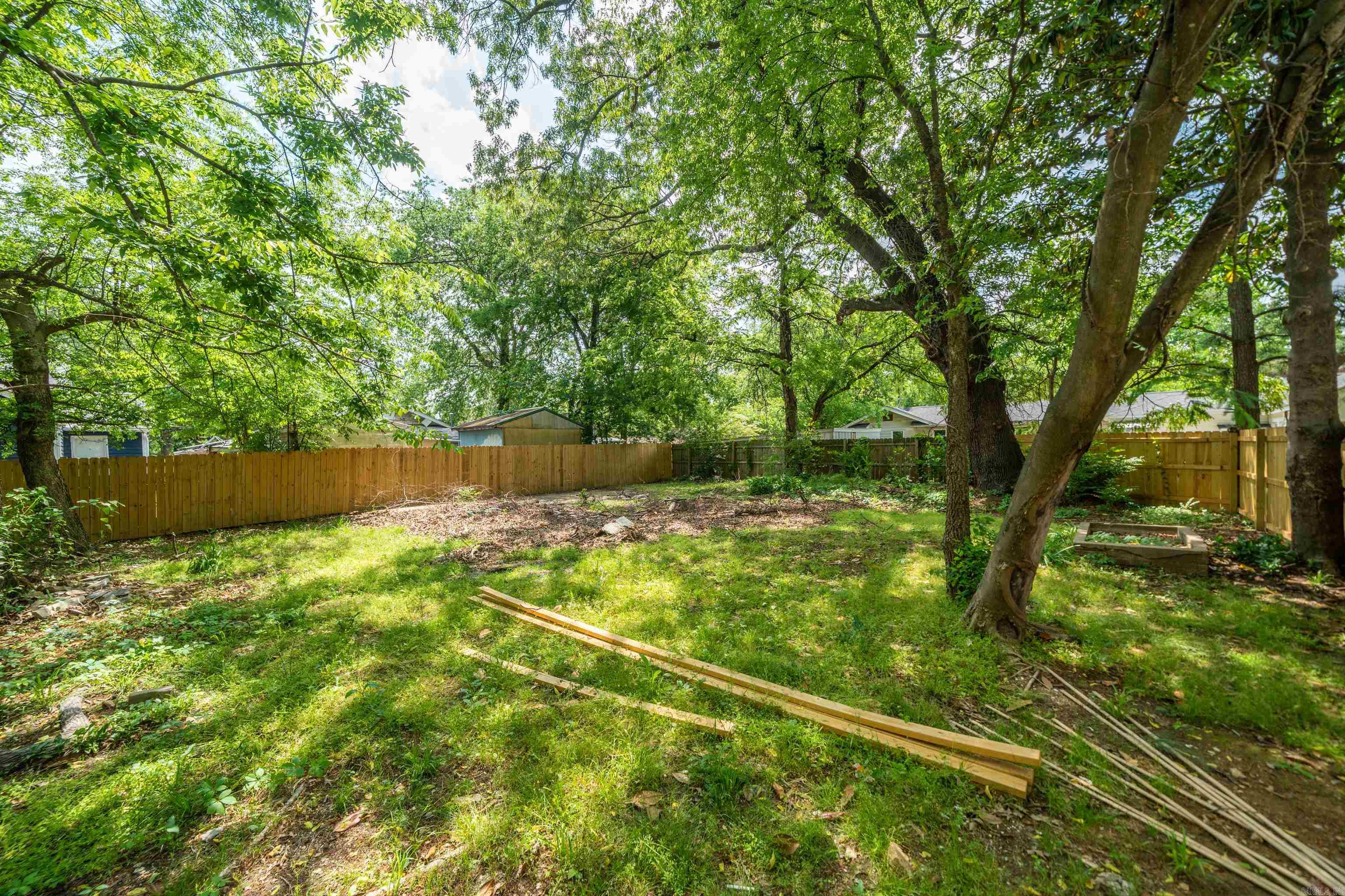 609  South  Hot Springs, AR