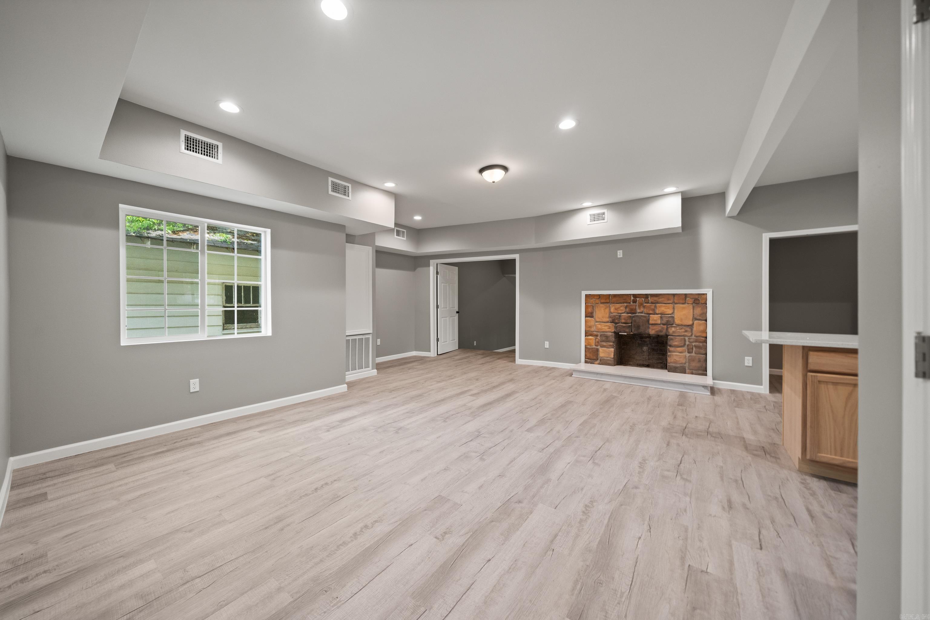 609  South  Hot Springs, AR