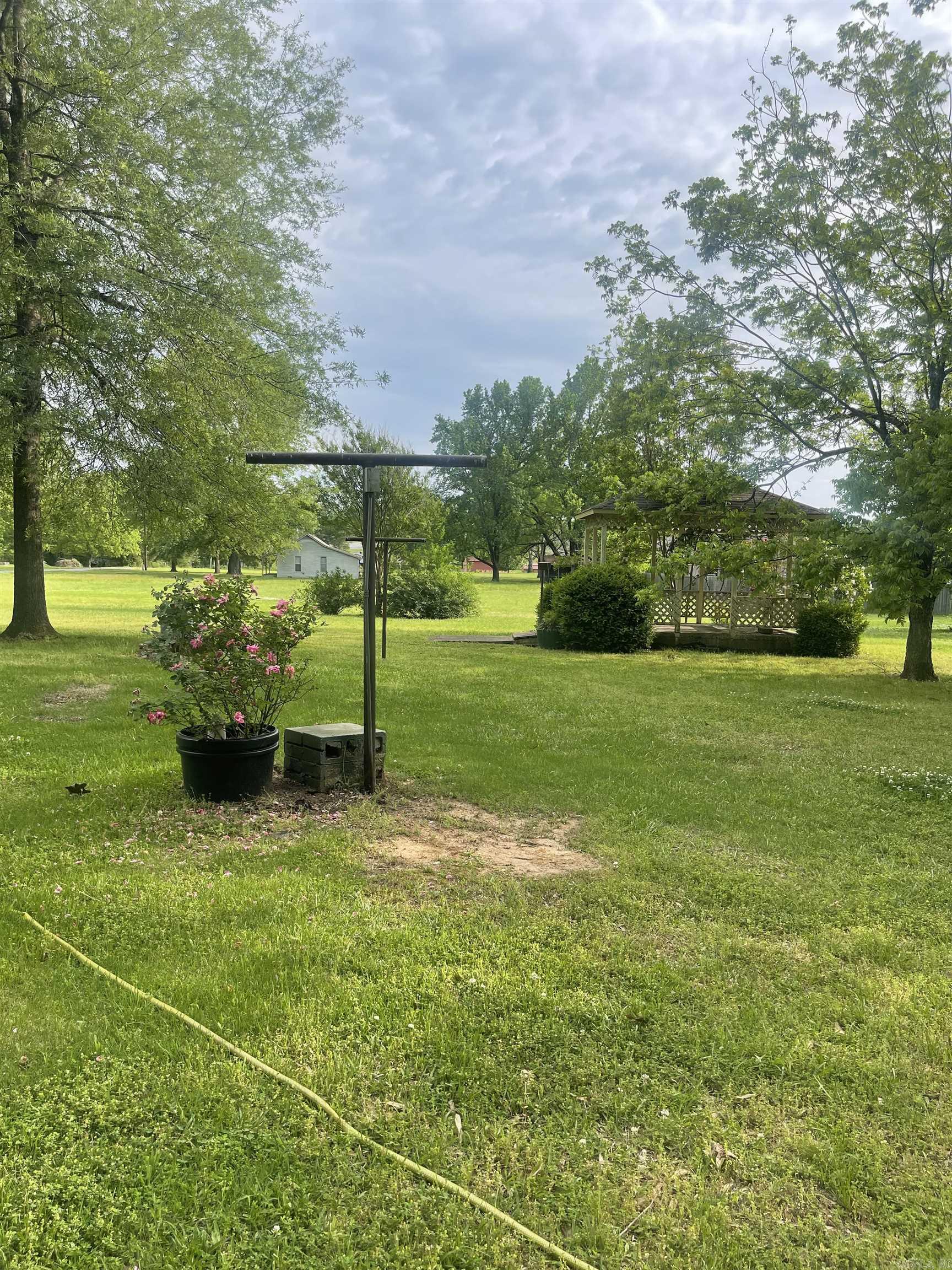 7 and 11  Lawrence Lane  Conway, AR