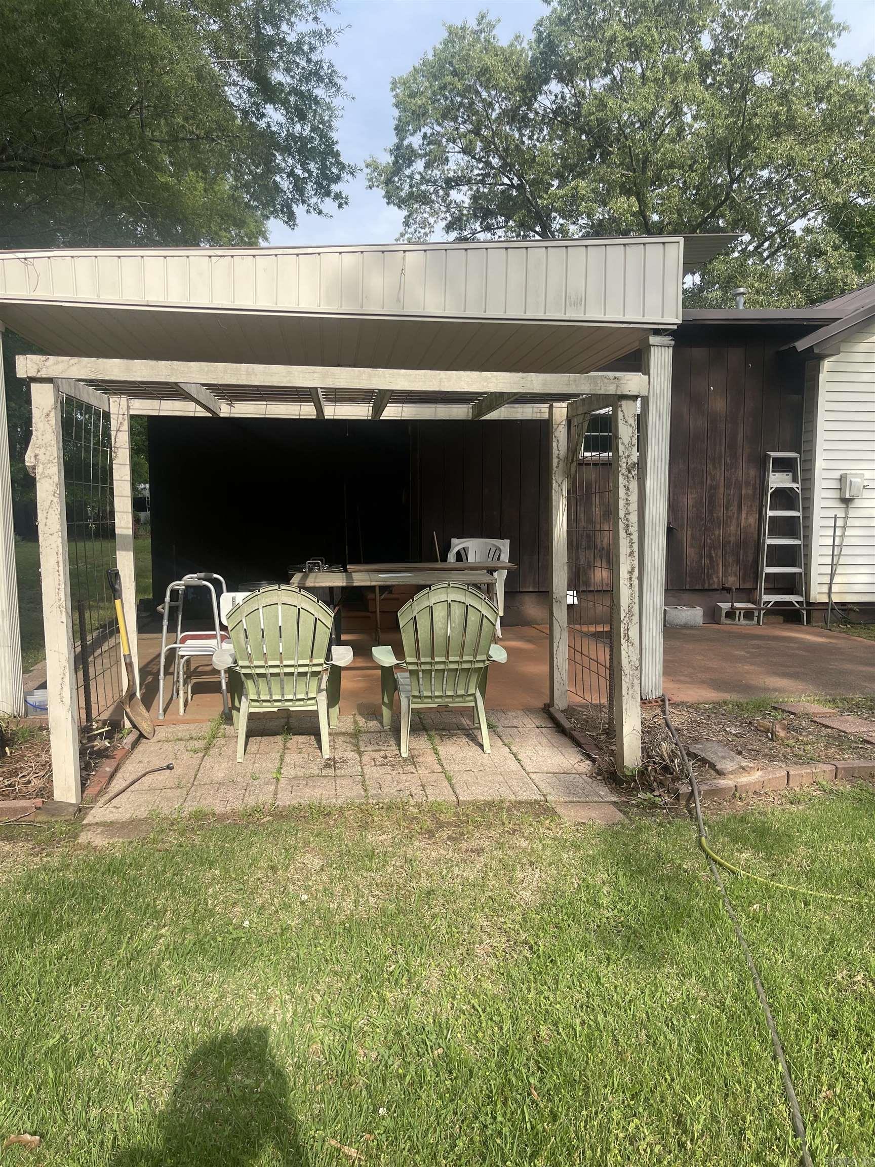 7 and 11  Lawrence Lane  Conway, AR