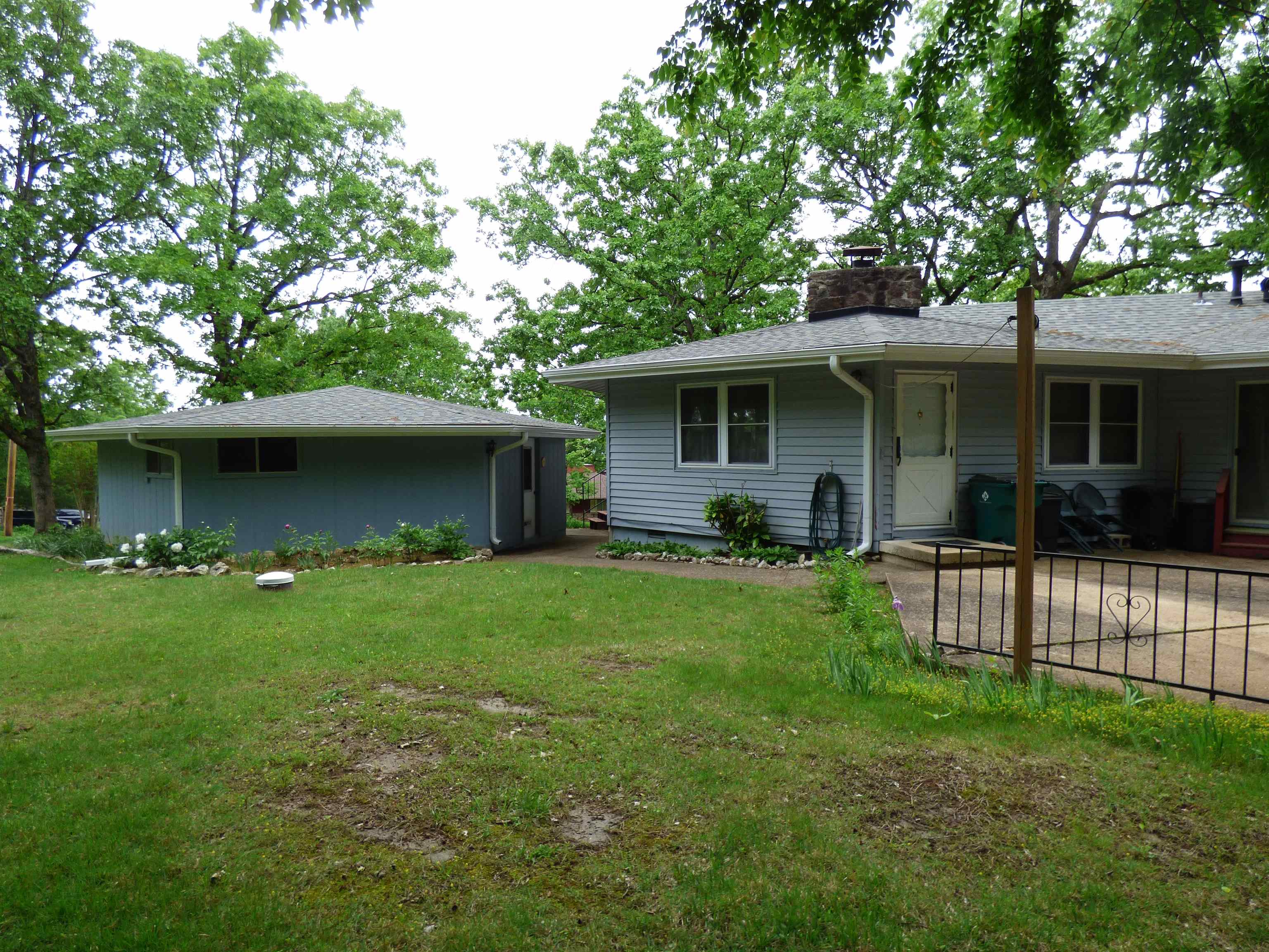 8  Aqua  Cherokee Village, AR