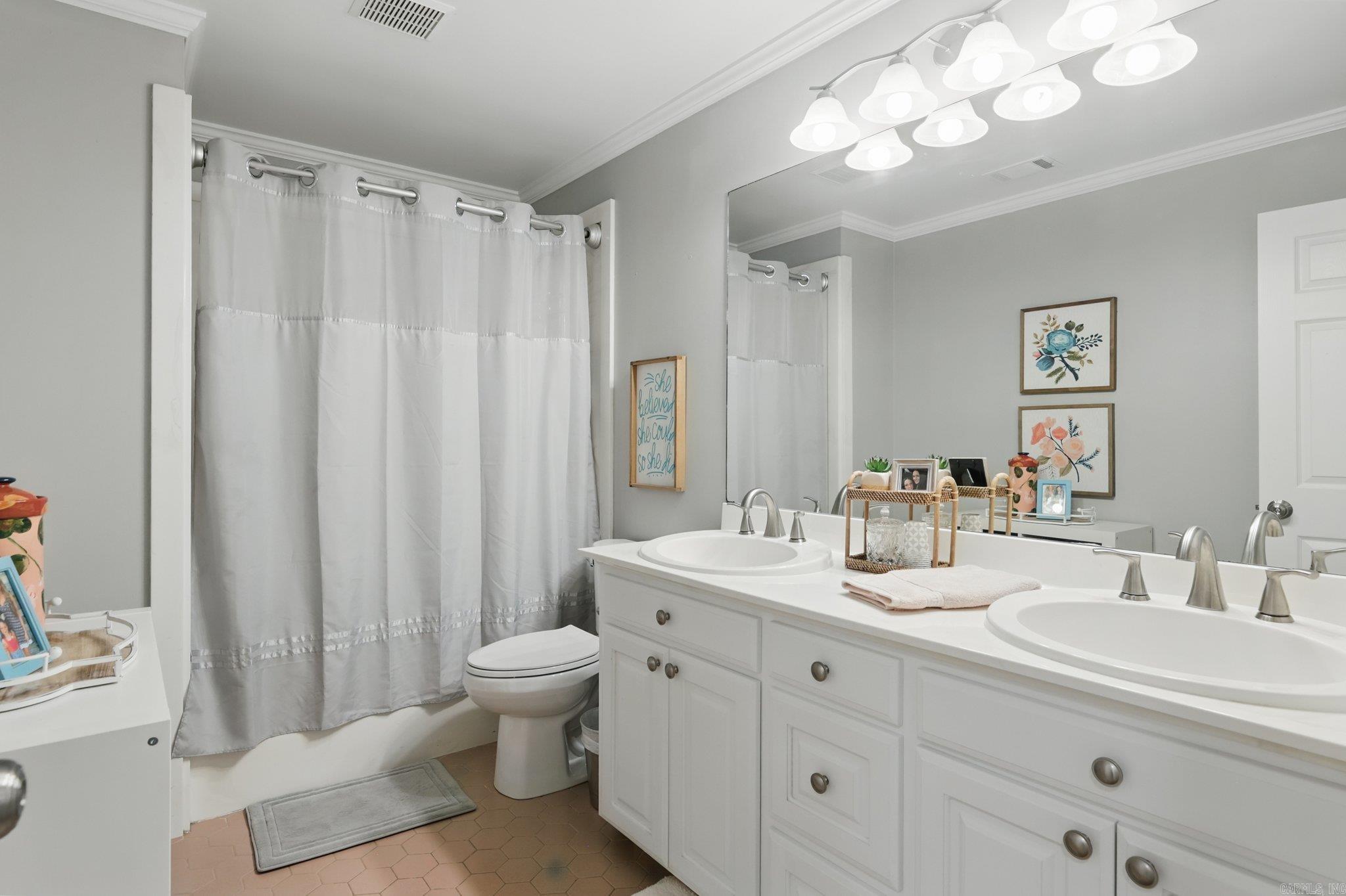 4109  Valley View  Little Rock, AR