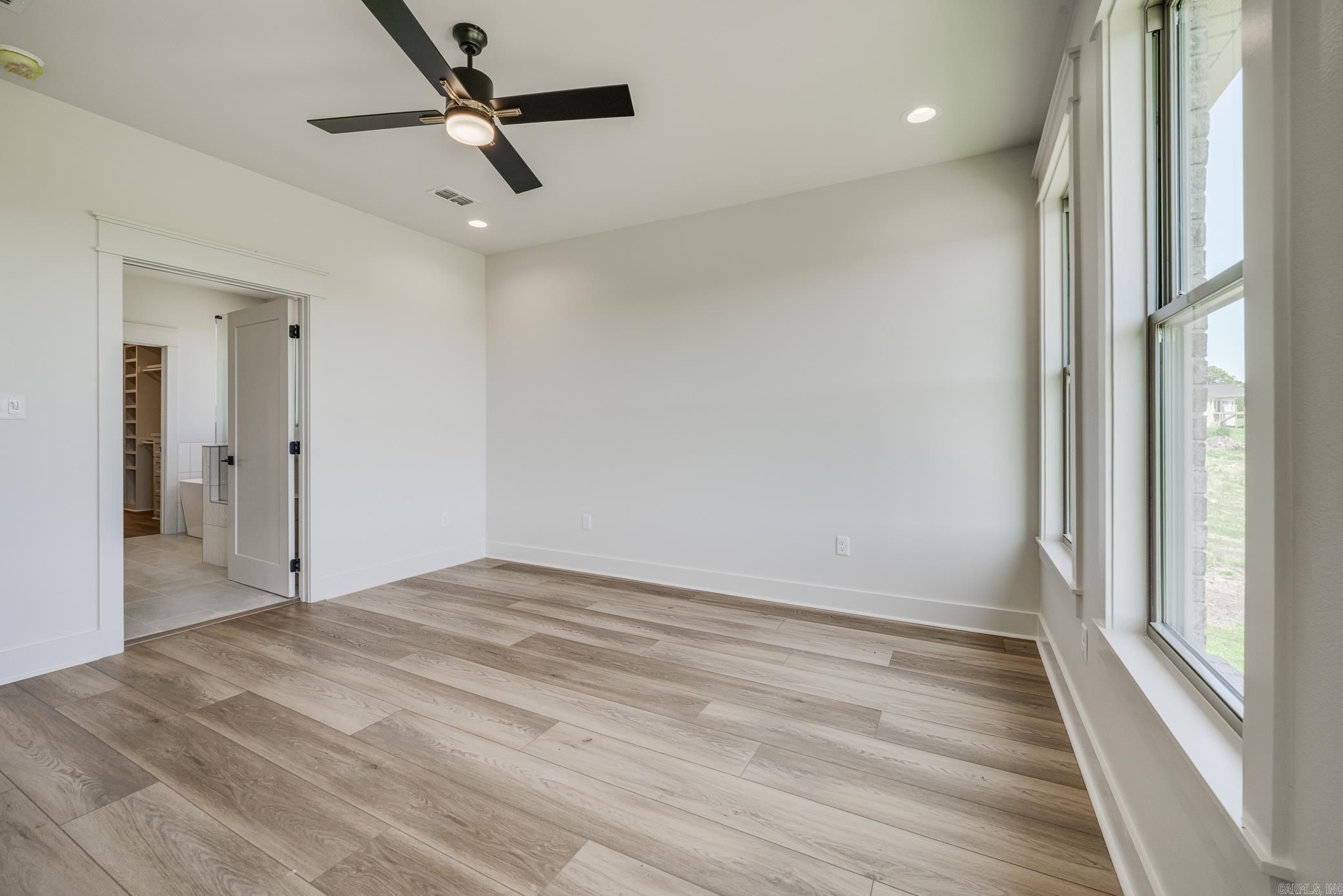 272  Castleberry Road  Greenbrier, AR