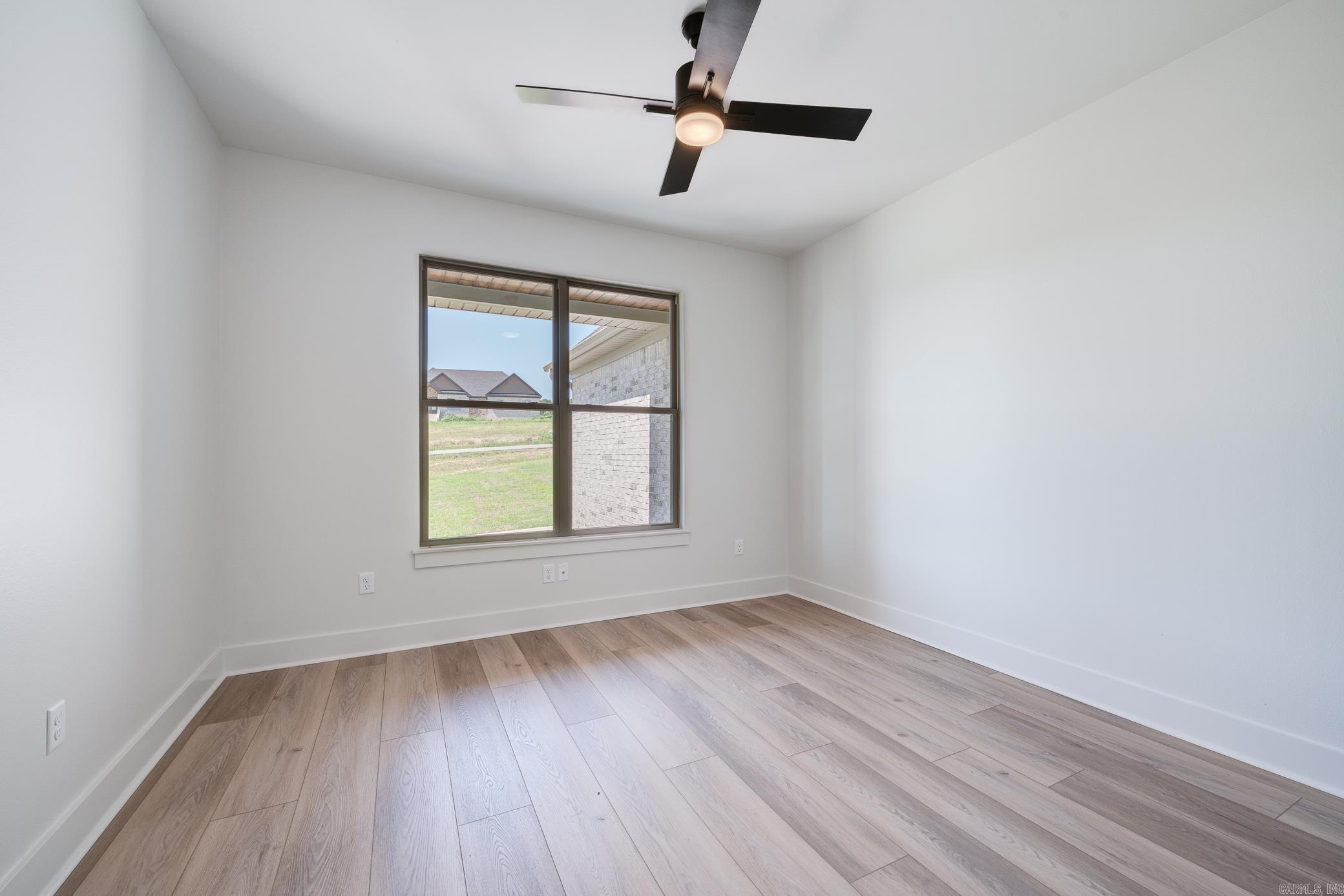 272  Castleberry Road  Greenbrier, AR