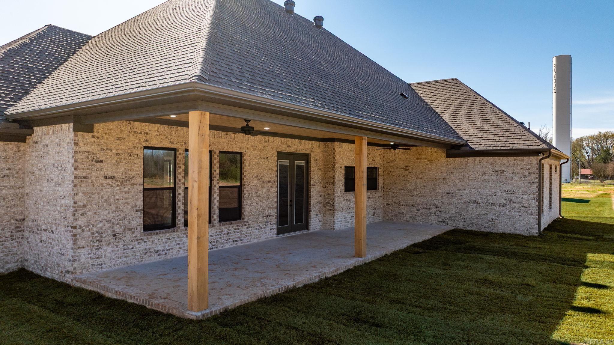 29  Calvados  Cabot, AR