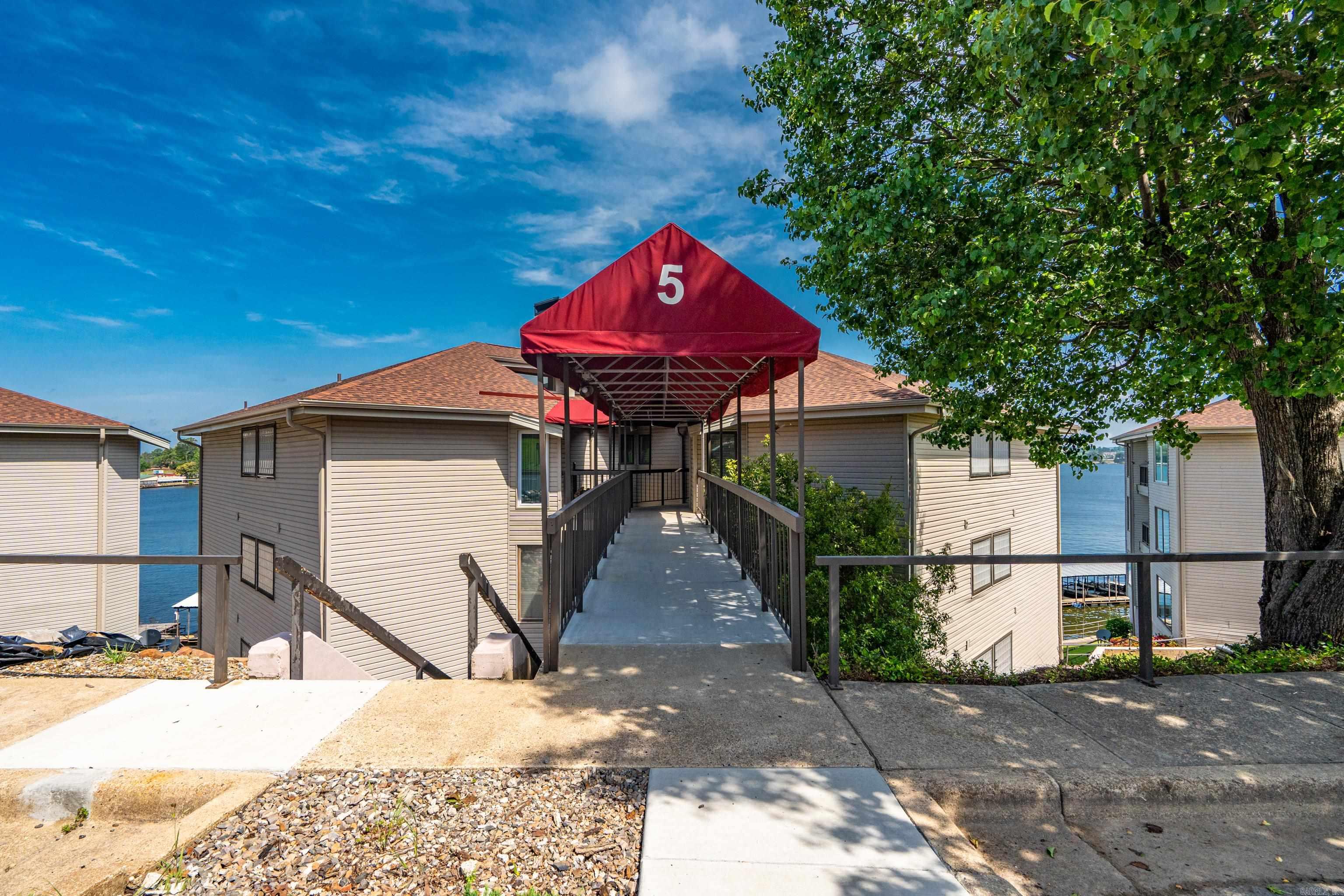 101  LONG ISLAND  Hot Springs, AR