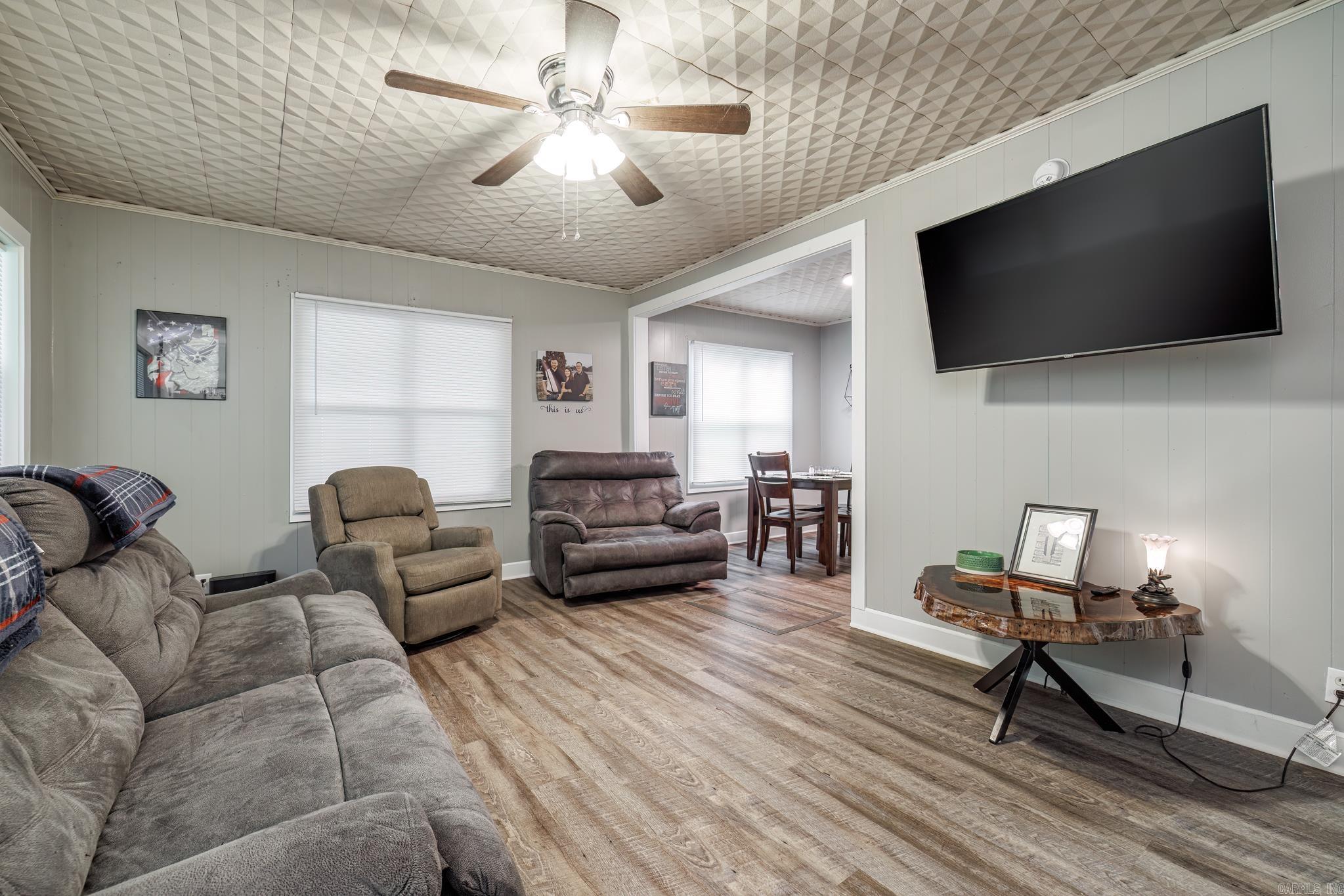 1647 Hobson  Hot Springs, AR