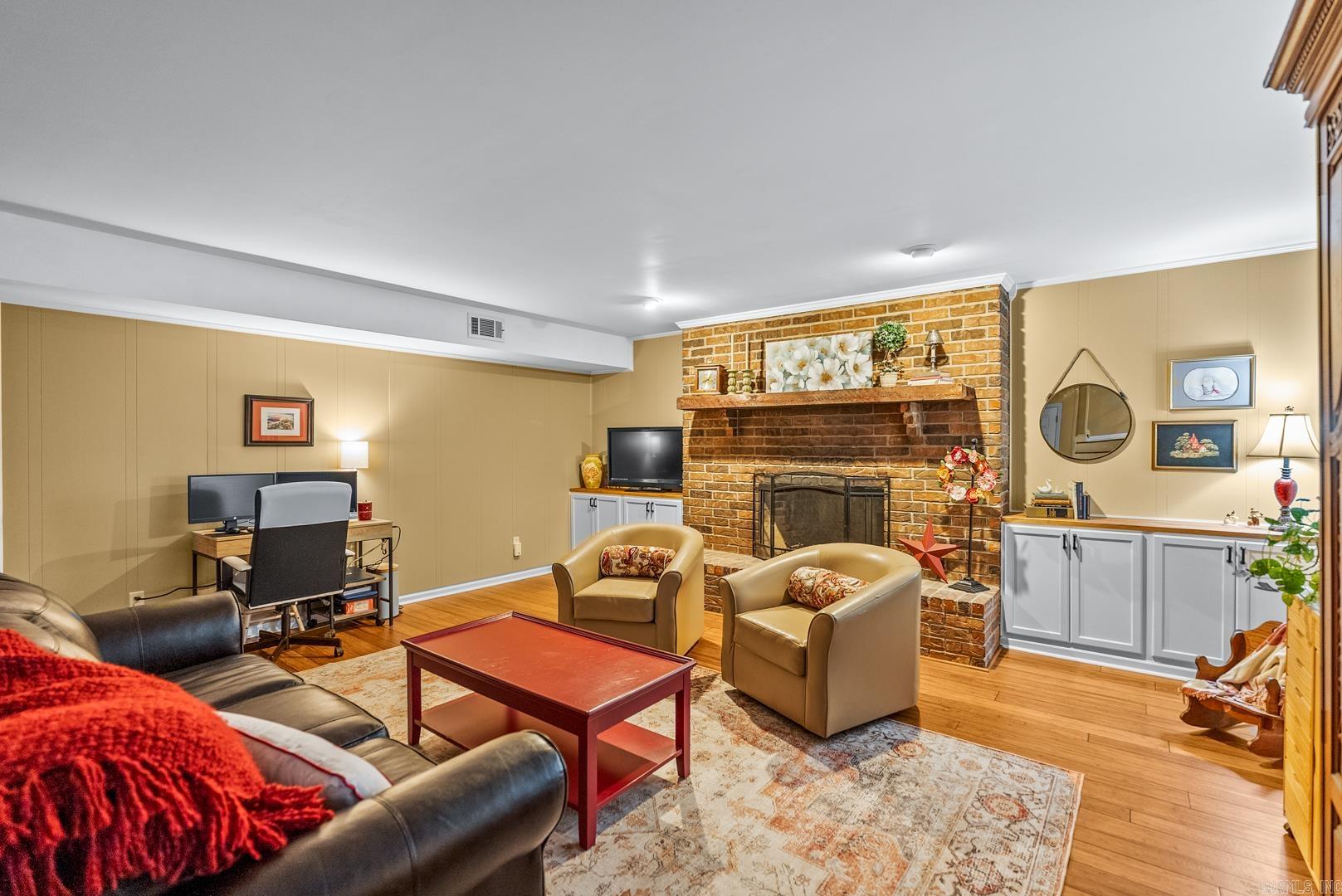 3 E Lake  North Little Rock, AR