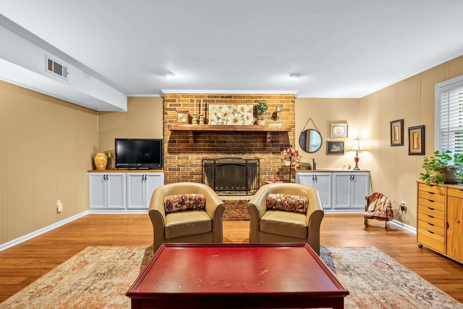 3 E Lake  North Little Rock, AR