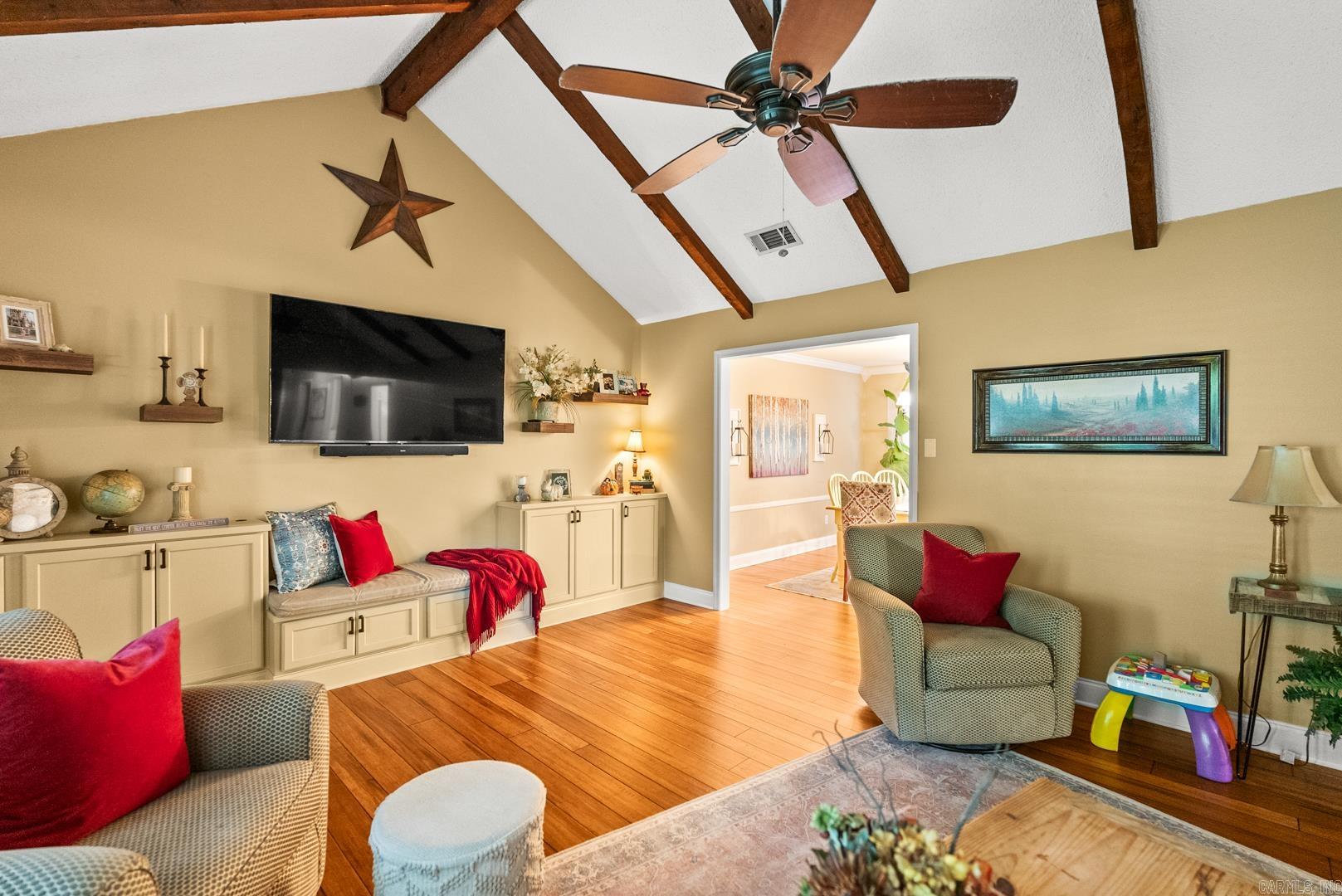 3 E Lake  North Little Rock, AR