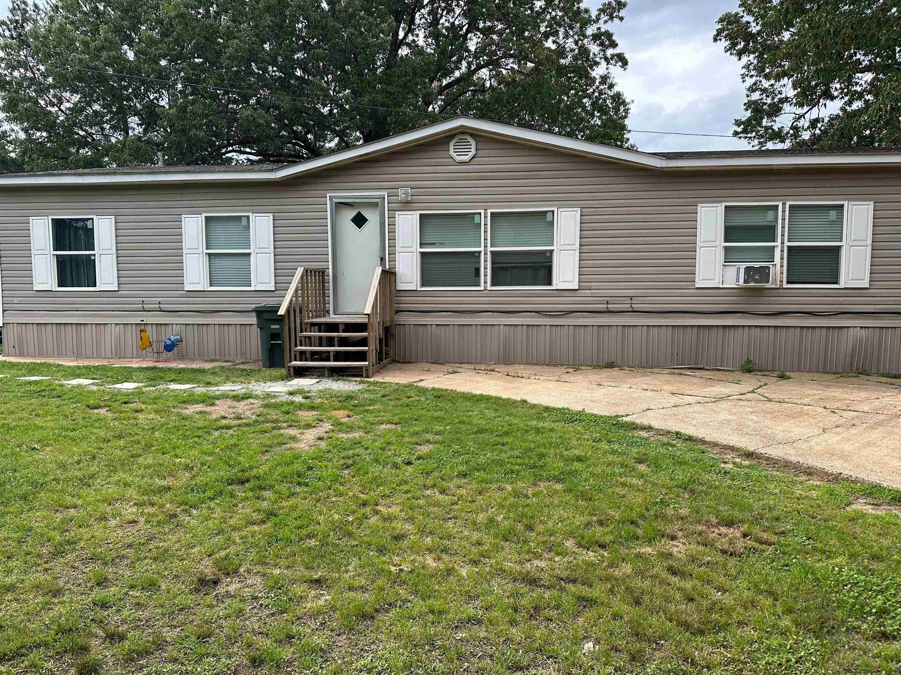5645  Dawson  Harrisburg, AR