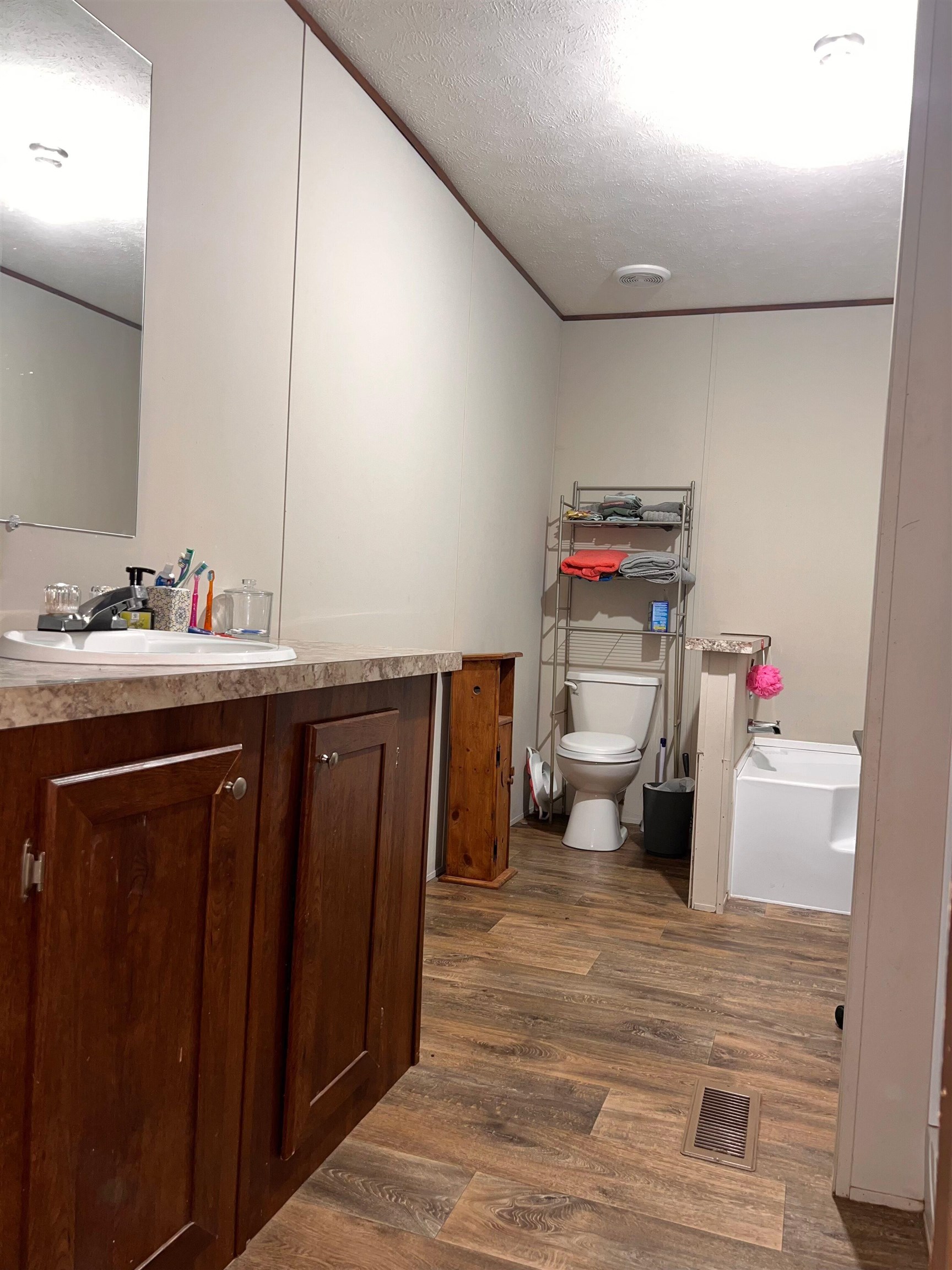 5645  Dawson  Harrisburg, AR