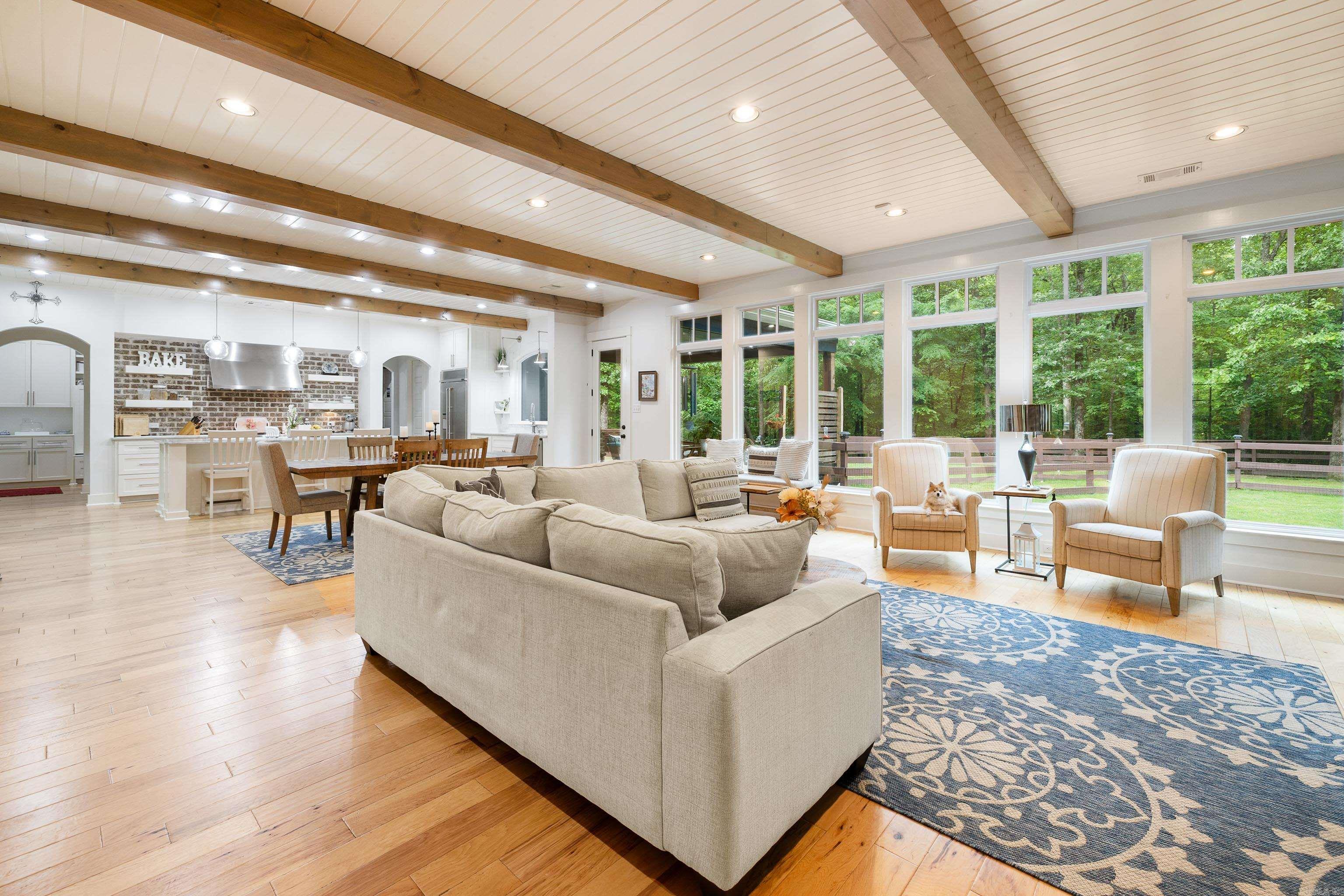 442  Demuth  Benton, AR