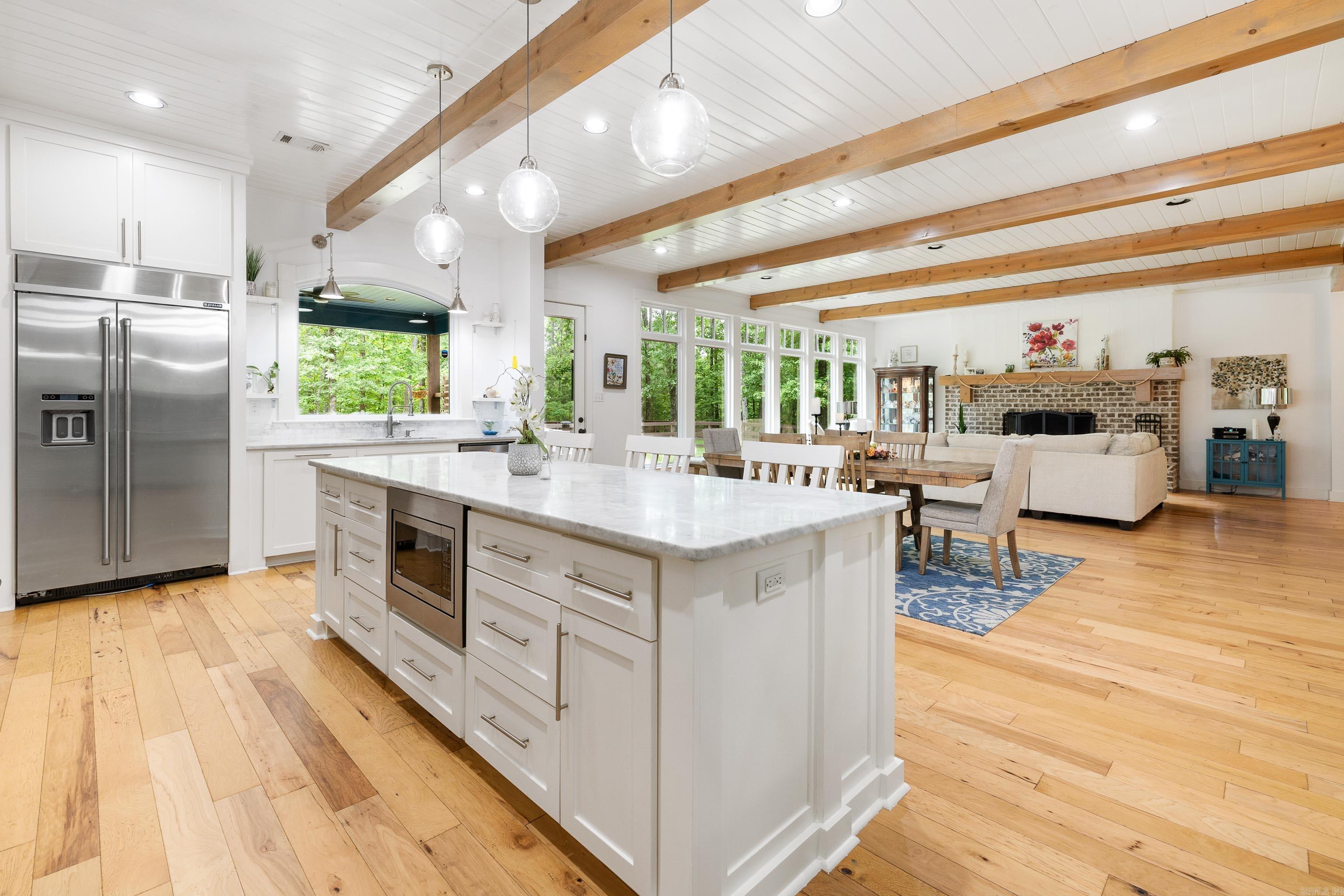 442  Demuth  Benton, AR