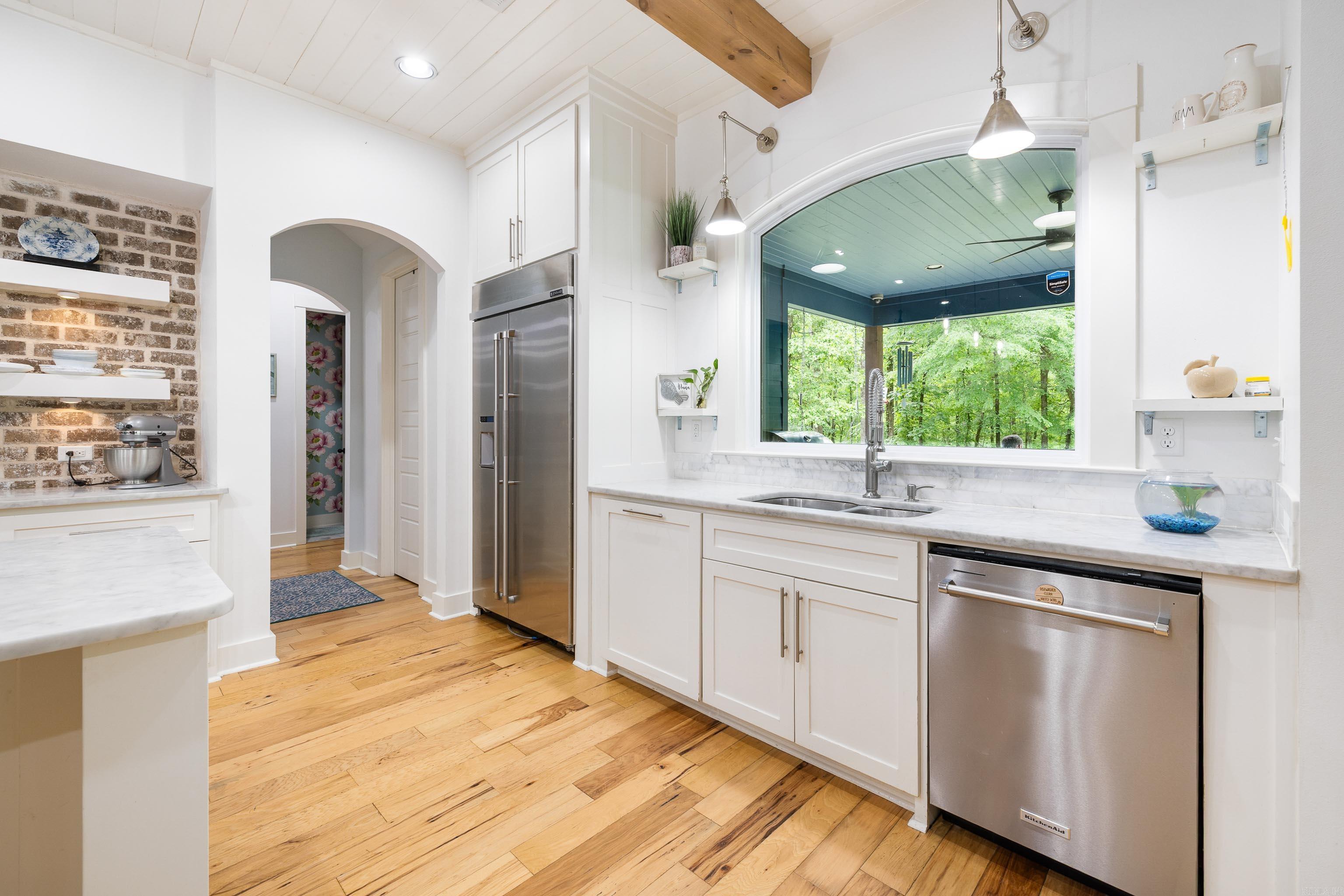442  Demuth  Benton, AR