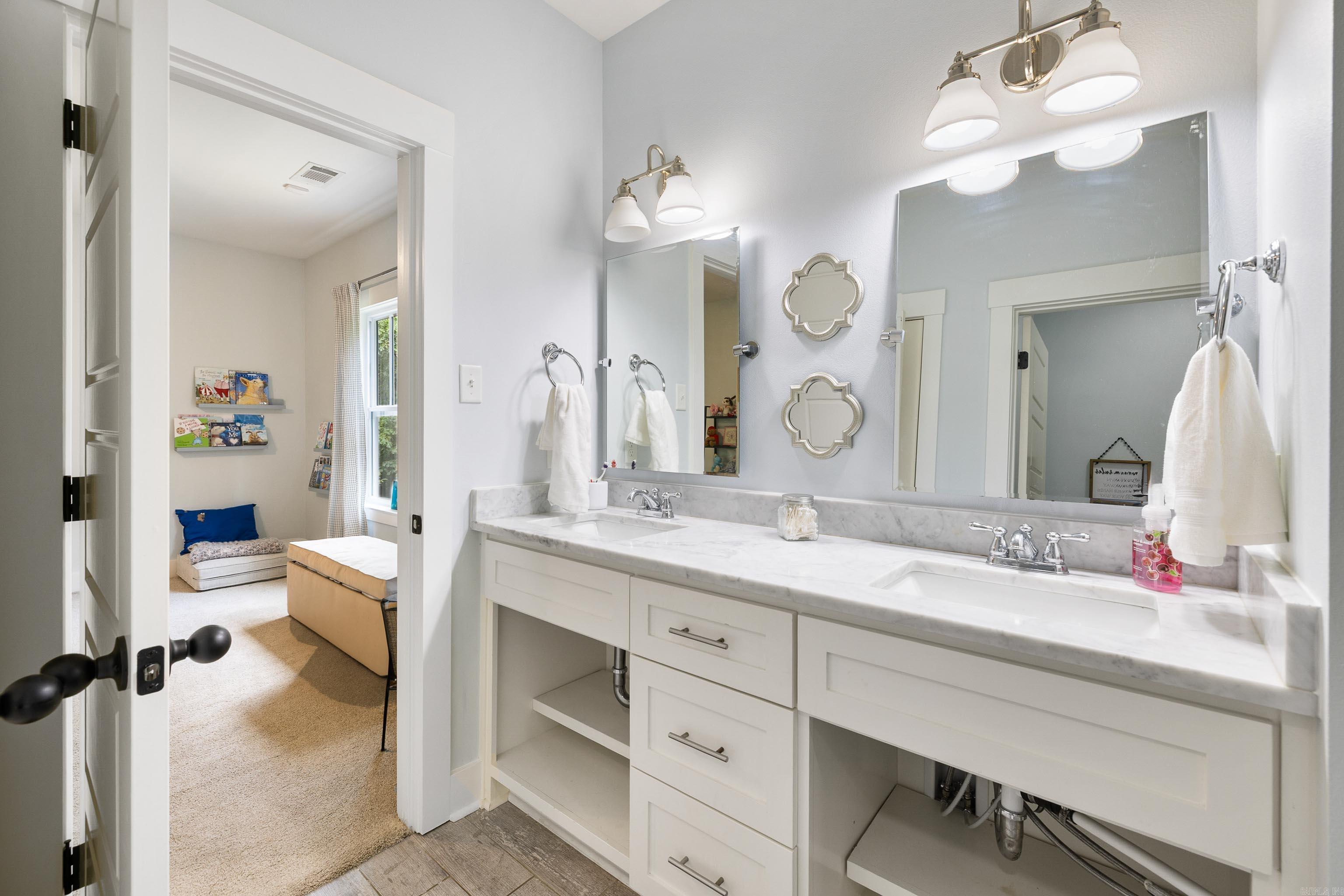 442  Demuth  Benton, AR