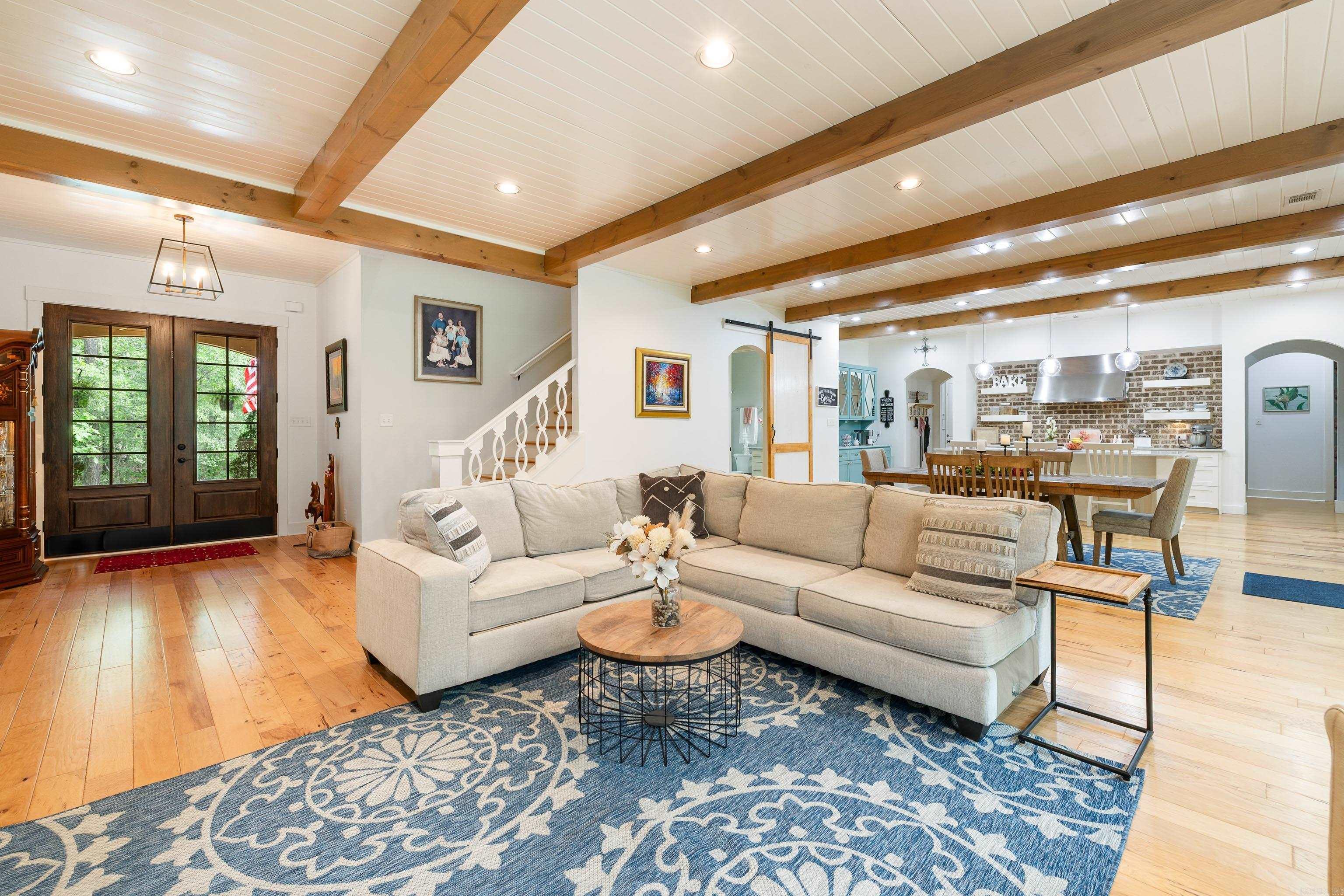 442  Demuth  Benton, AR
