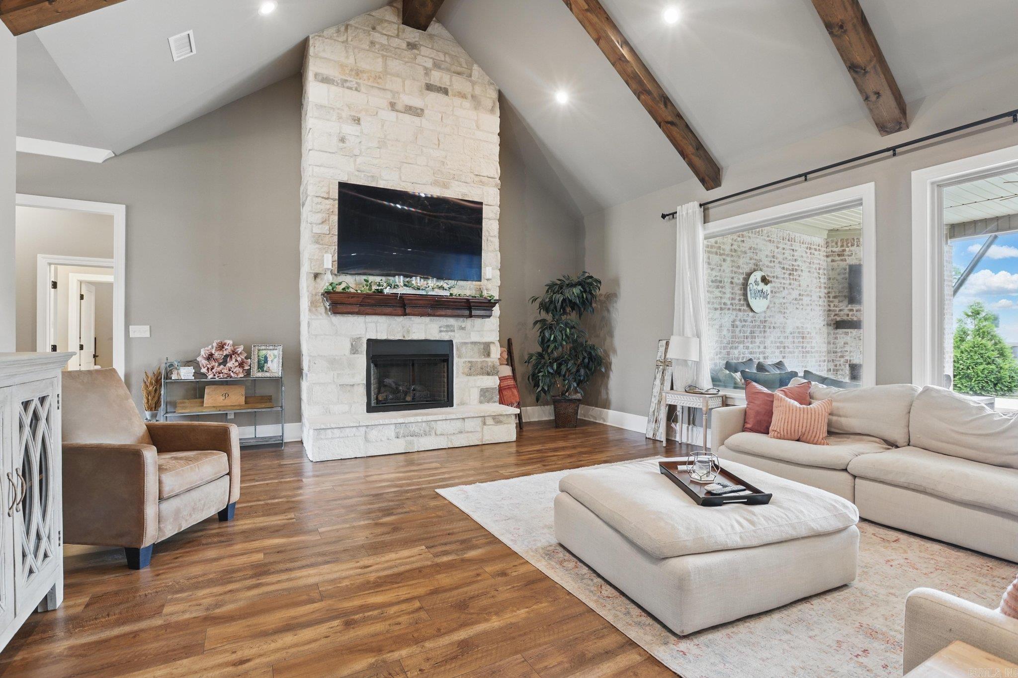 811  Nature Way  Benton, AR