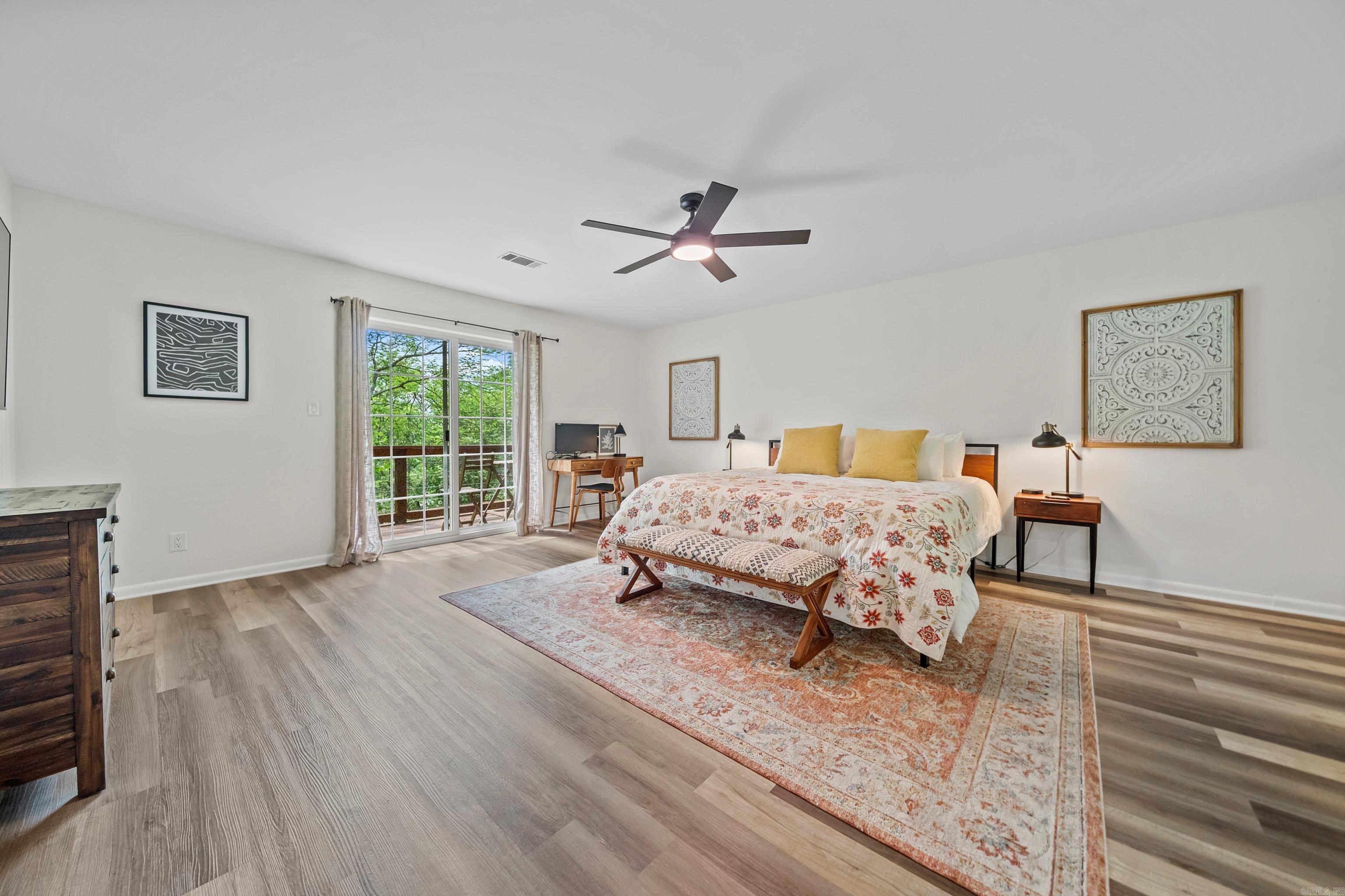 340  Vanadium  Hot Springs, AR
