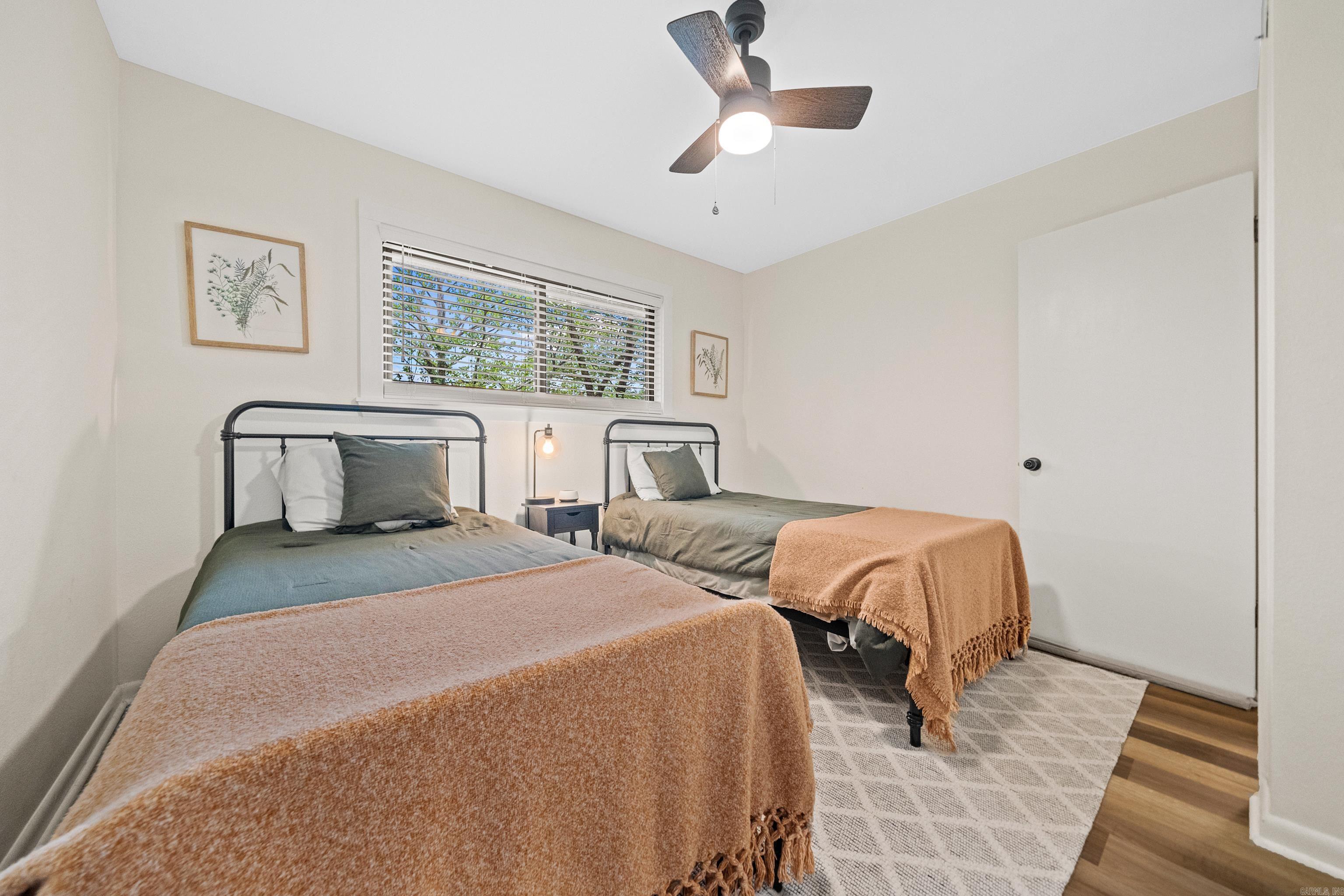340  Vanadium  Hot Springs, AR
