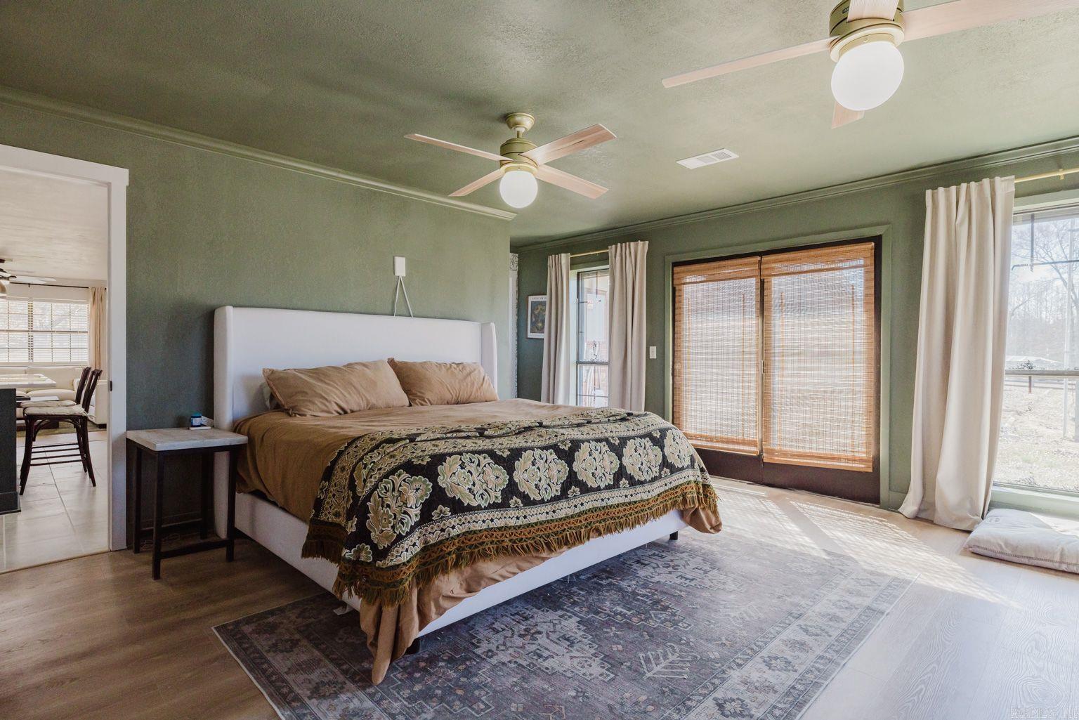 6873  Brazil  Benton, AR